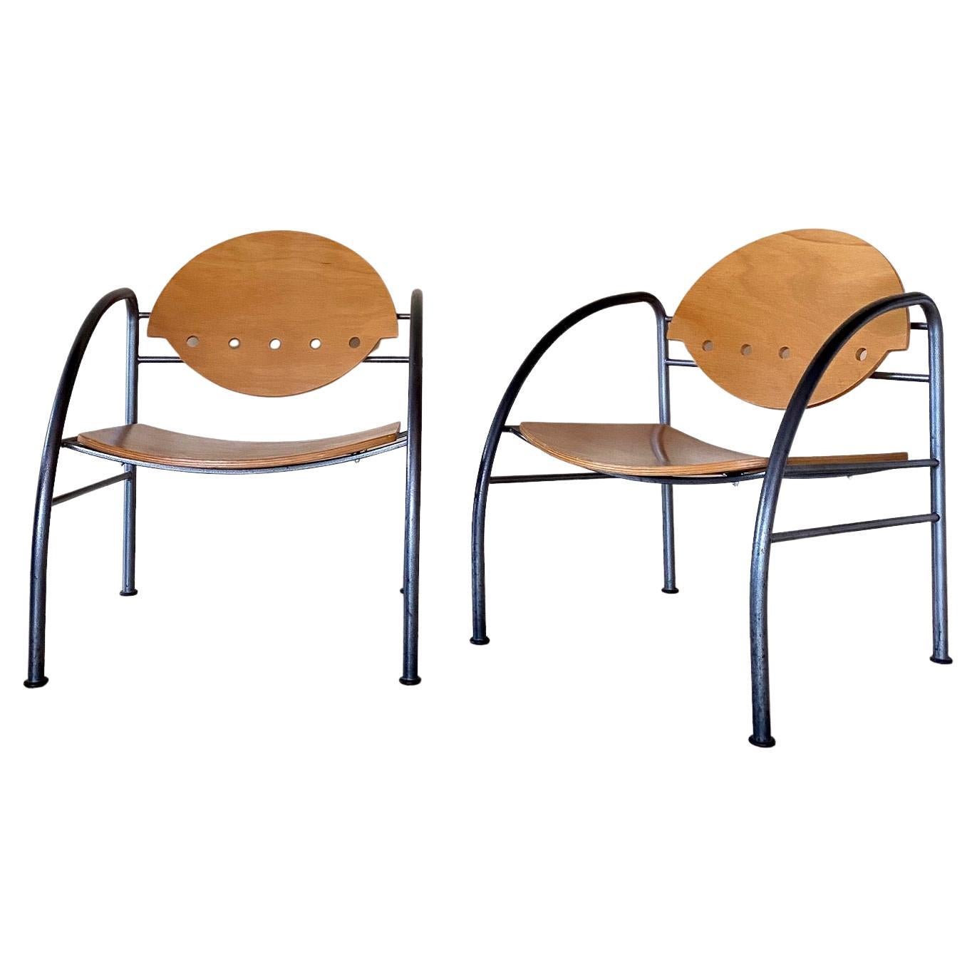 Fauteuils en bois et en acier, années 1980, lot de 2