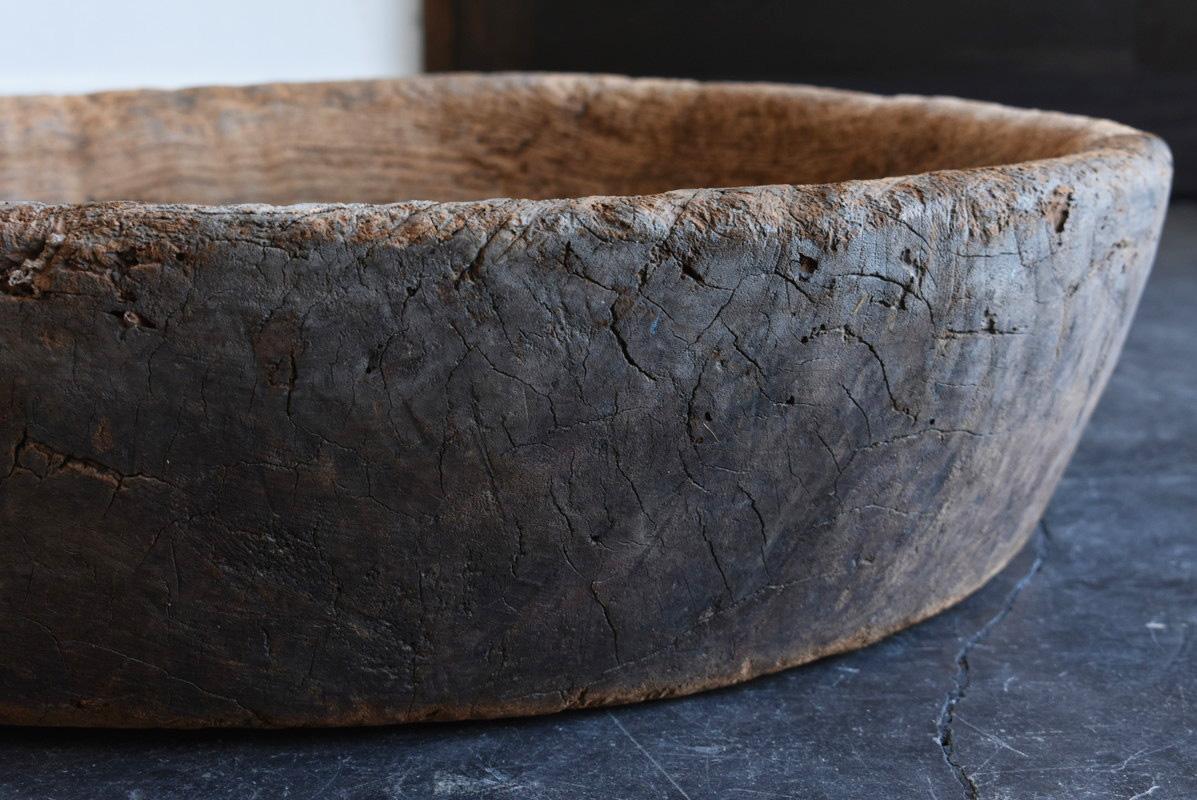 Antique wooden bowl Used by Japanese Farmers / Wabi-Sabi Art/1868-1920 In Good Condition In Sammu-shi, Chiba