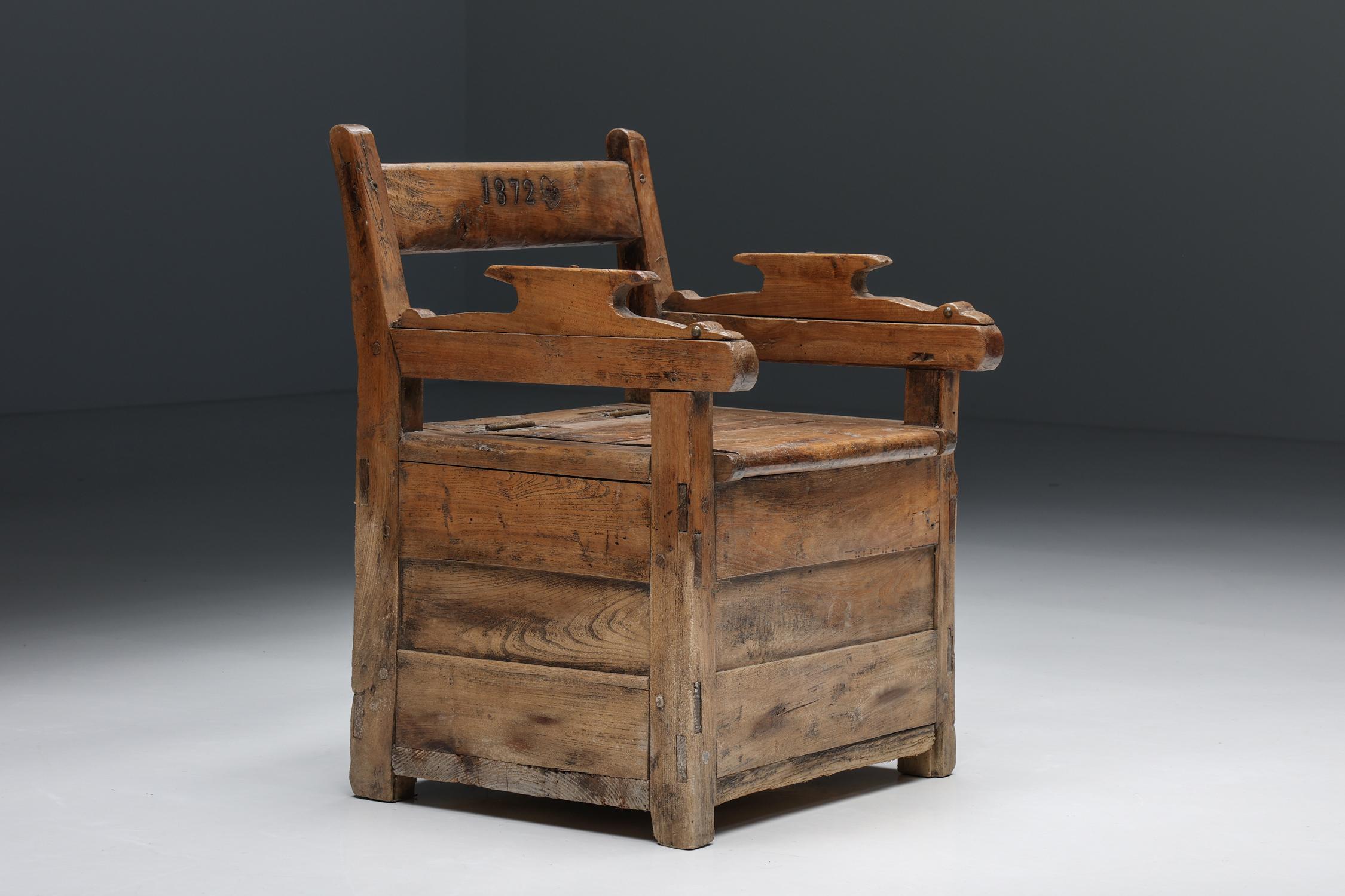 Fauteuil en bois avec espace de stockage, France, 1872 Bon état - En vente à Antwerp, BE