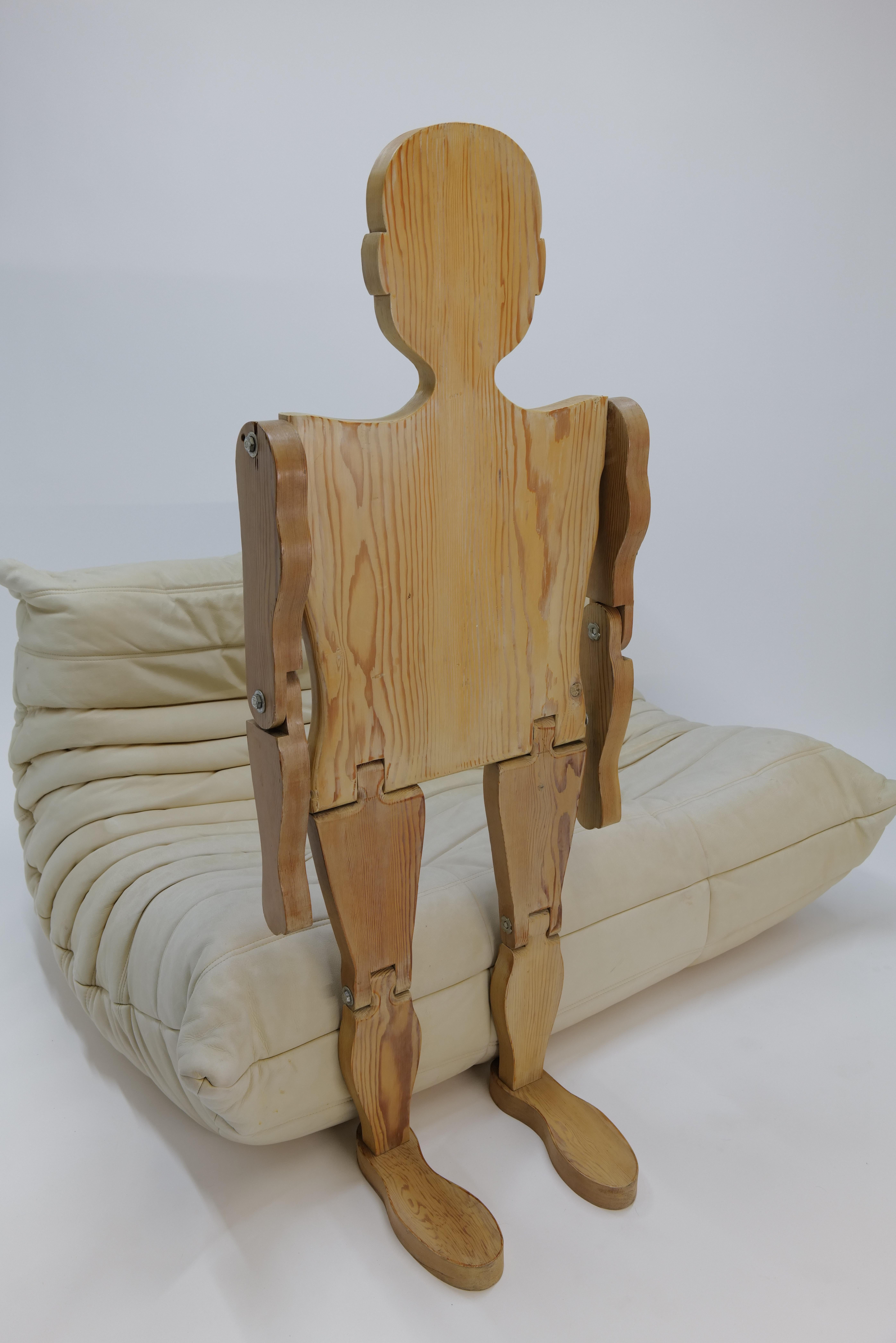 Mannequin d'art populaire articulé en bois en vente 3