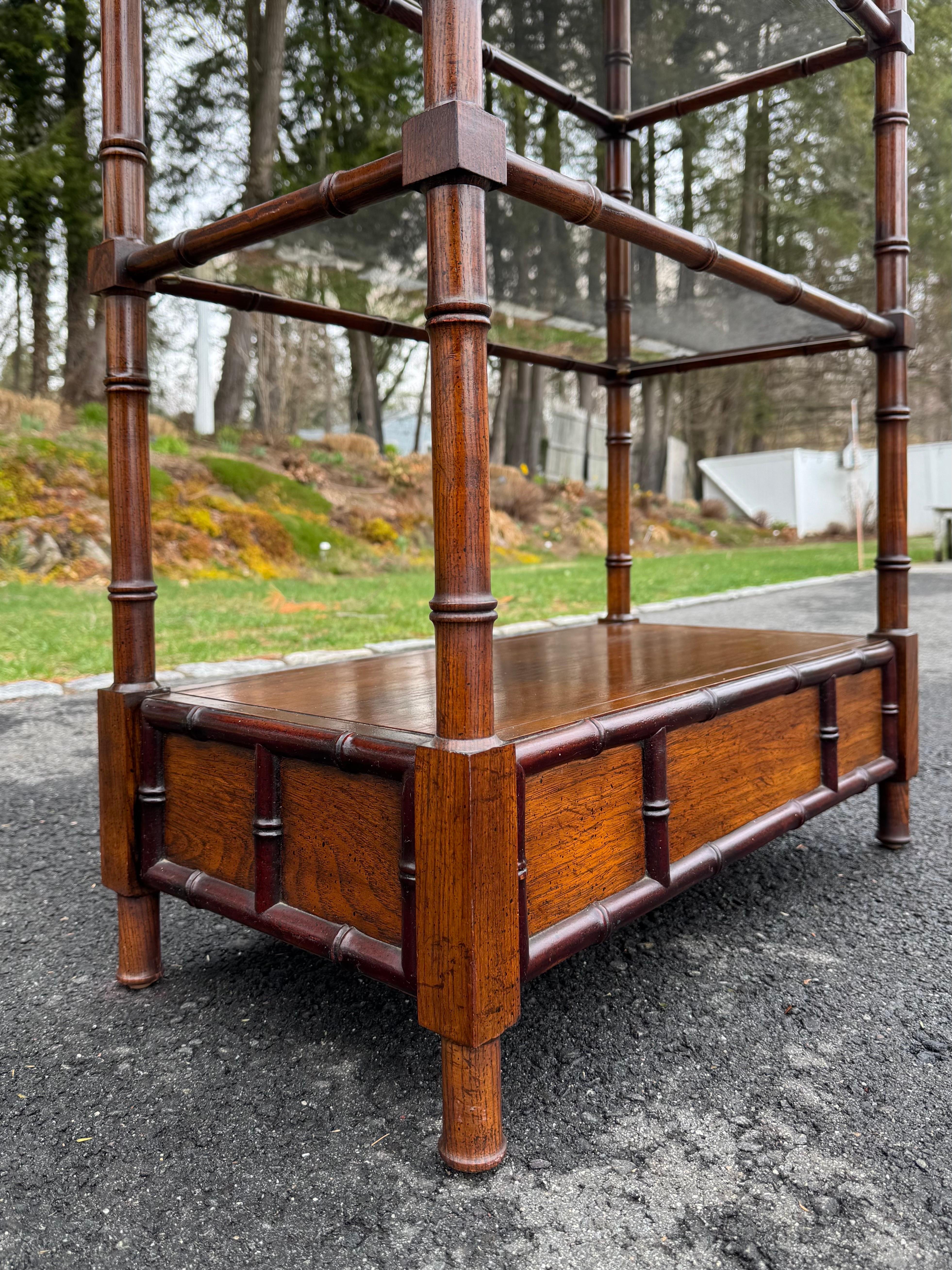 Etagere in legno in stile bambù in vendita 2