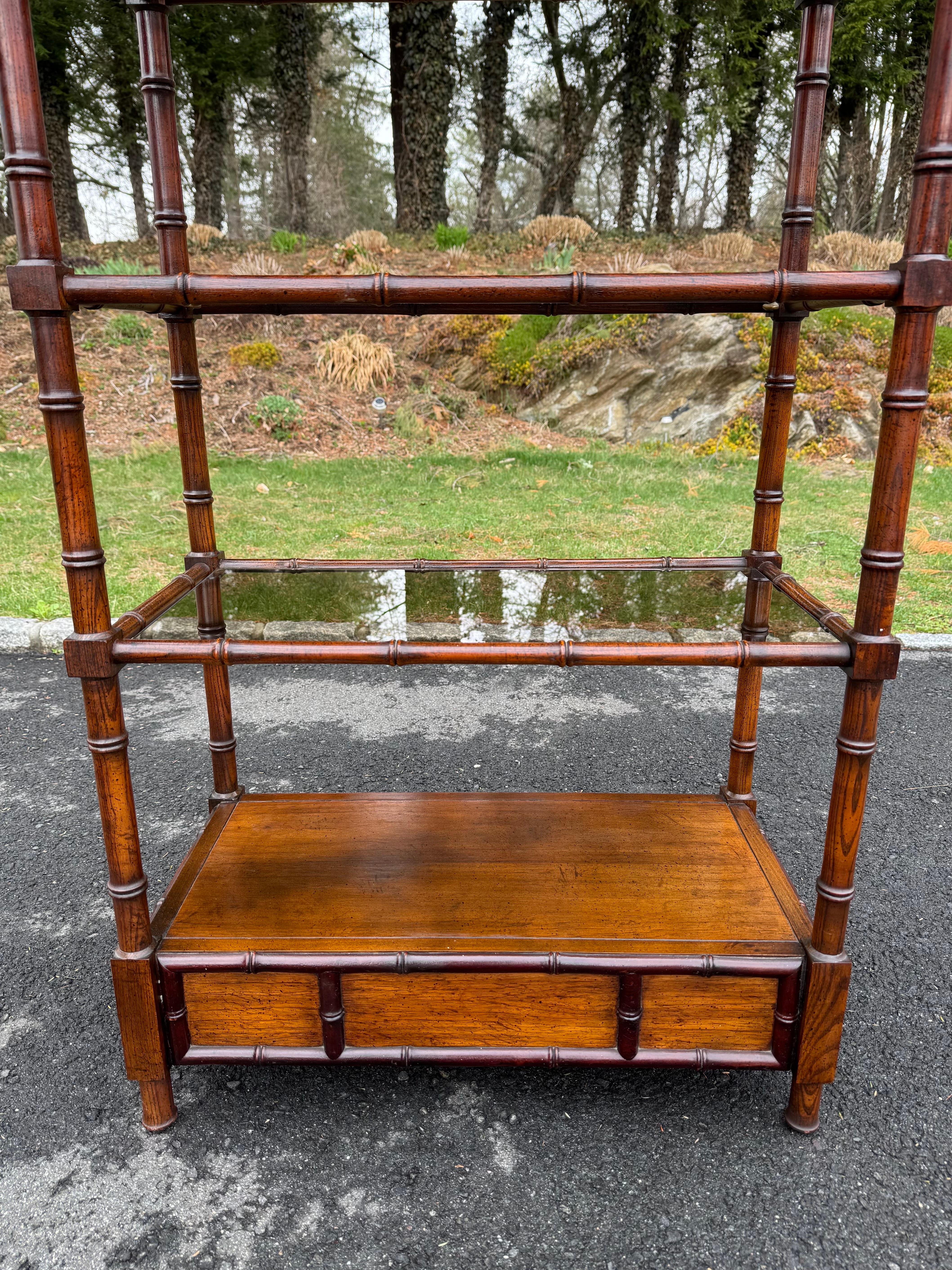 Etagere in legno in stile bambù in vendita 3