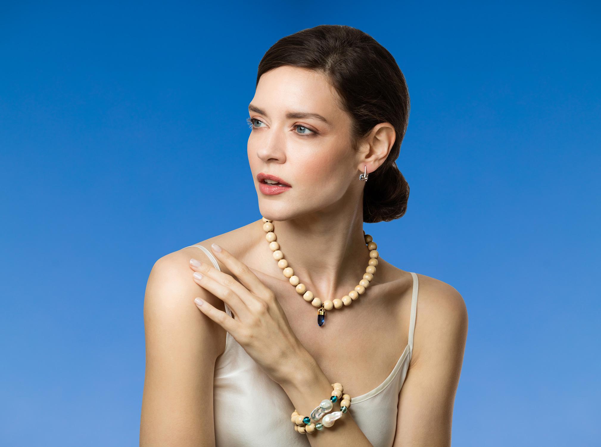 Contemporary Wooden Bead Necklace with Gold Discs, Bullet Stones, 18 Karat Gold London Blue For Sale