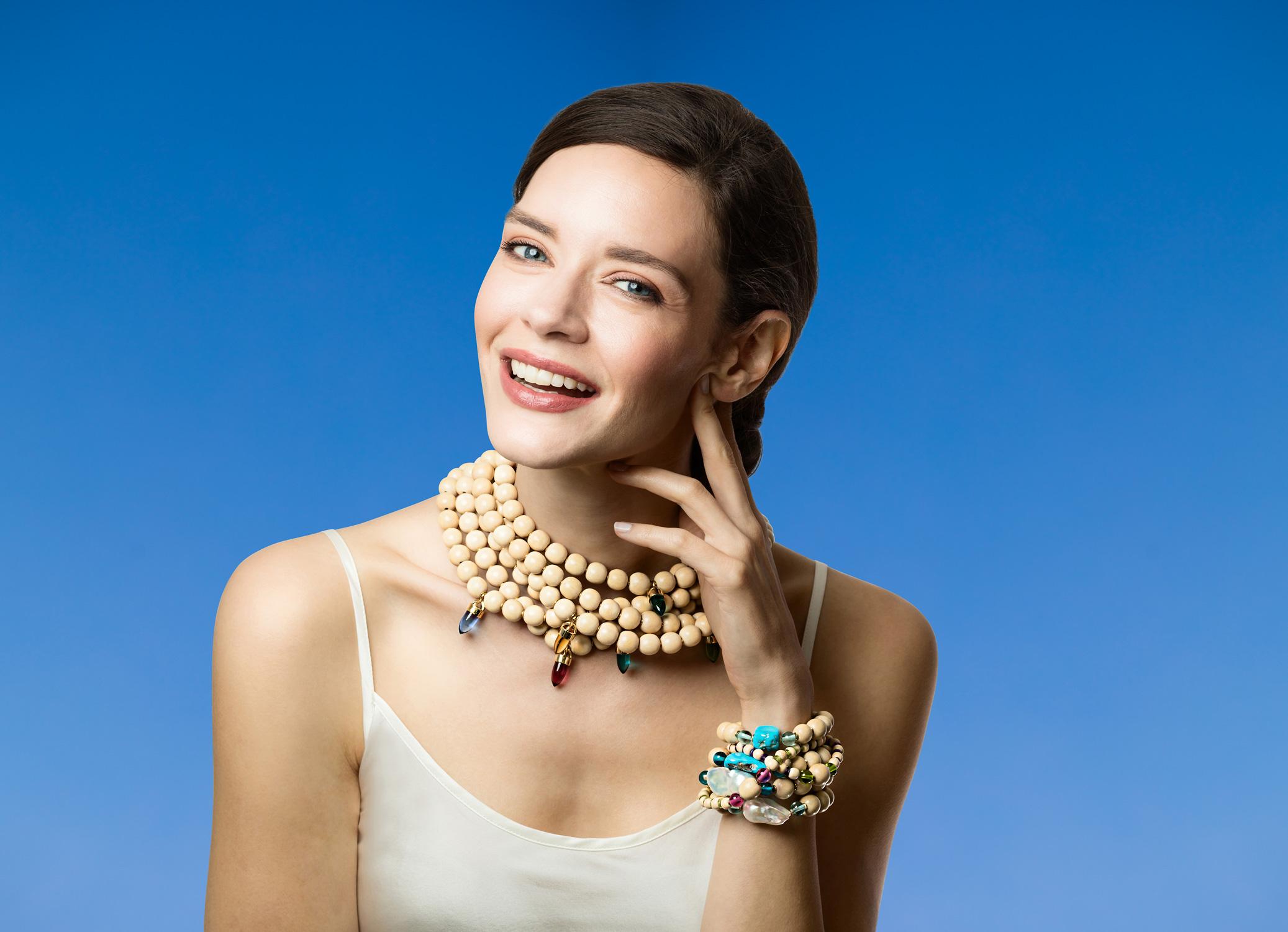 Women's Wooden Bead Necklace with Gold Discs, Bullet Stones, 18 Karat Gold London Blue For Sale