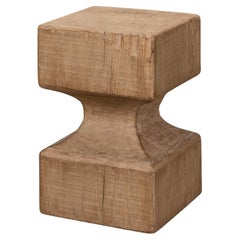 Holzbalkenhocker