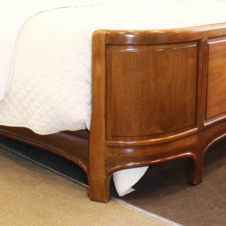 20th Century Wooden Bed with Oval Cameo, WK112