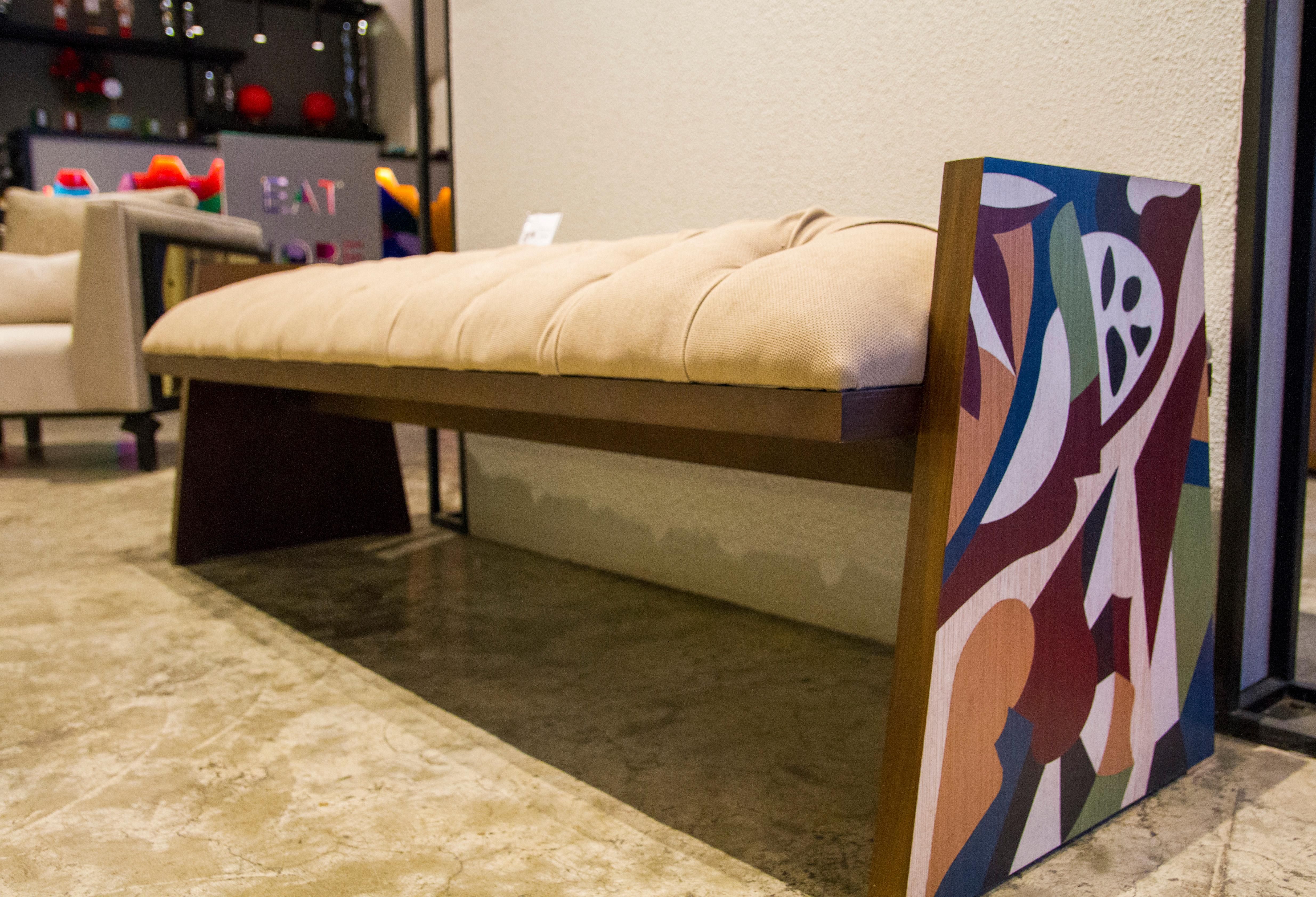 Holzbank „HEXA BENCH“ aus Holz (Ägyptisch) im Angebot