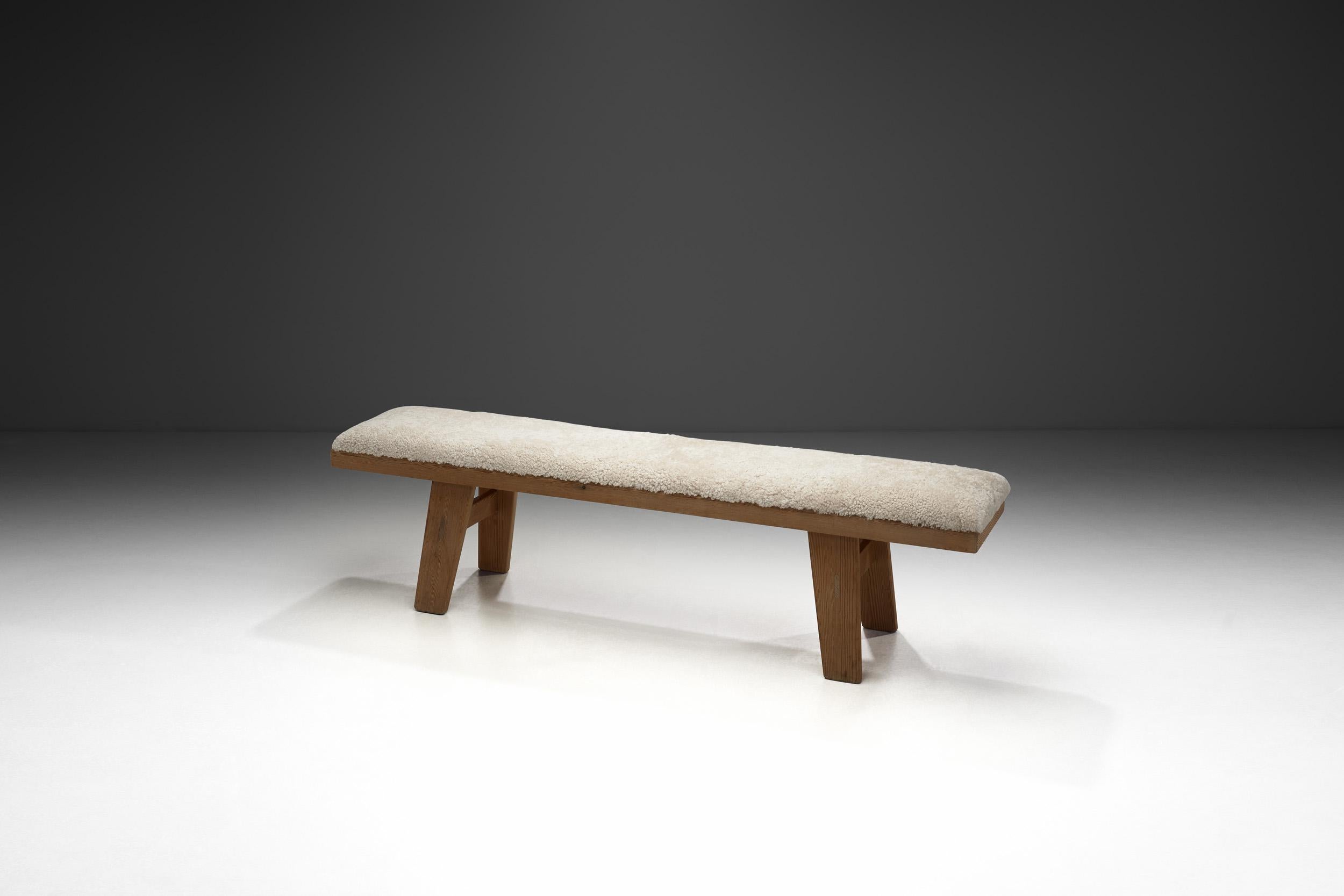 The first part of the 20th century saw a new wave of Norwegian design - humanistic in its approach, and focused on the aesthetic of everyday objects. This modern movement expressed the Scandinavians’ attitude towards their environment, and is