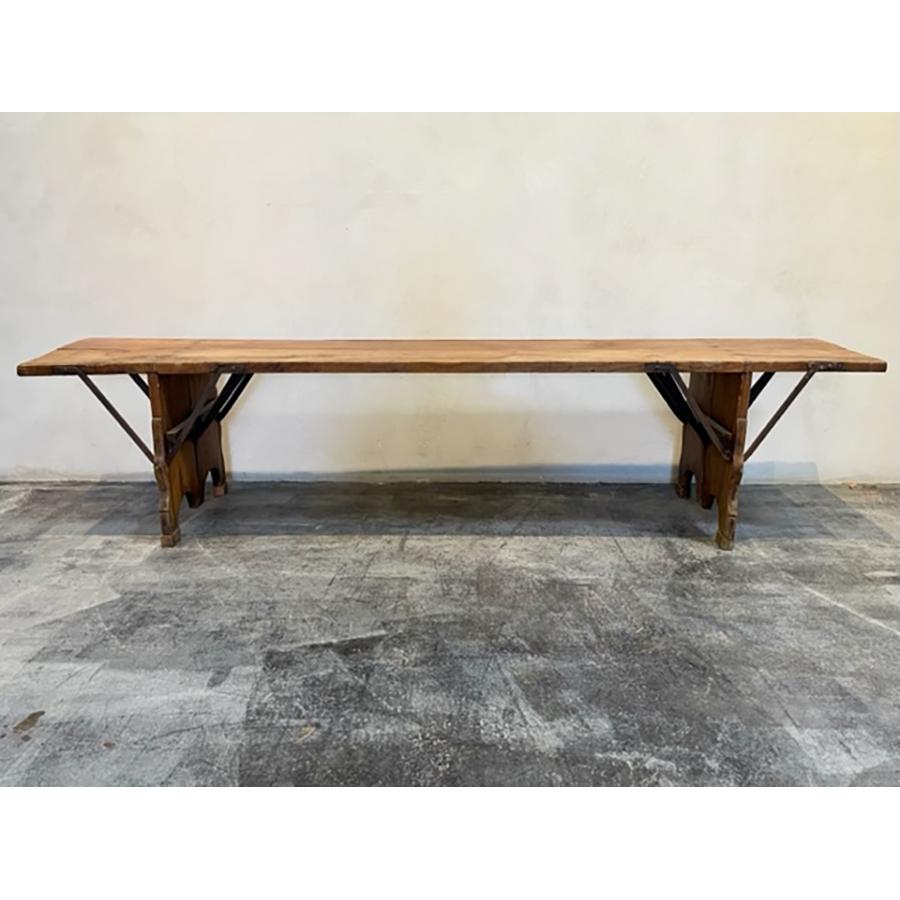 Wooden Bench with Wrought Iron Cross Braces, FR-1143 In Good Condition For Sale In Scottsdale, AZ