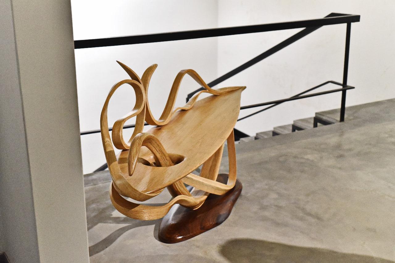 Asian Wooden Bench, Wooden Chassis,  Chassis No. 1 - Fluentum Series For Sale