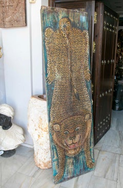 Wooden Board with Hand-Painted Tiger Decoration