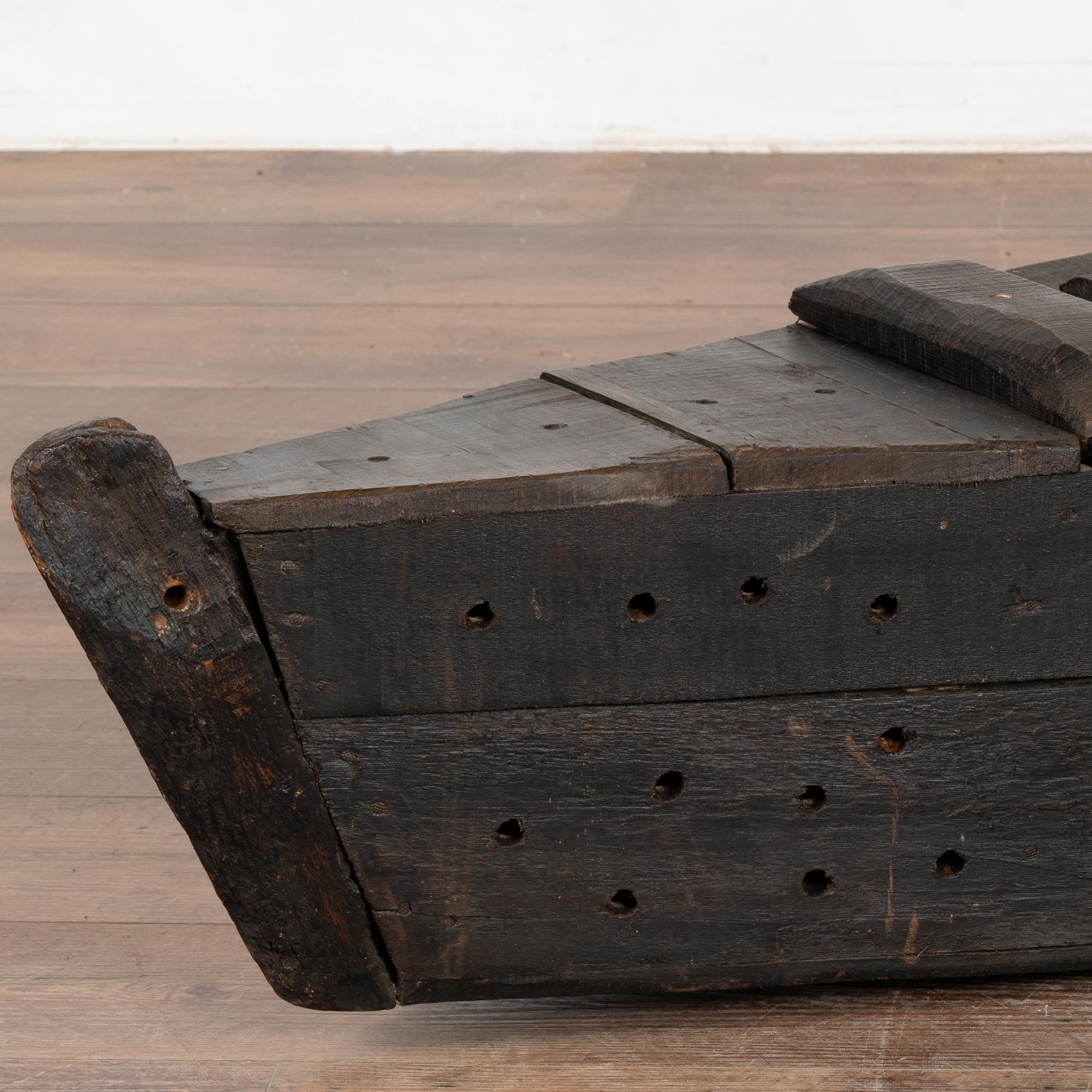 Wooden Boat Shaped Fishing Creel, Decorative Model Boat, Hungary circa 1920 In Good Condition For Sale In Round Top, TX