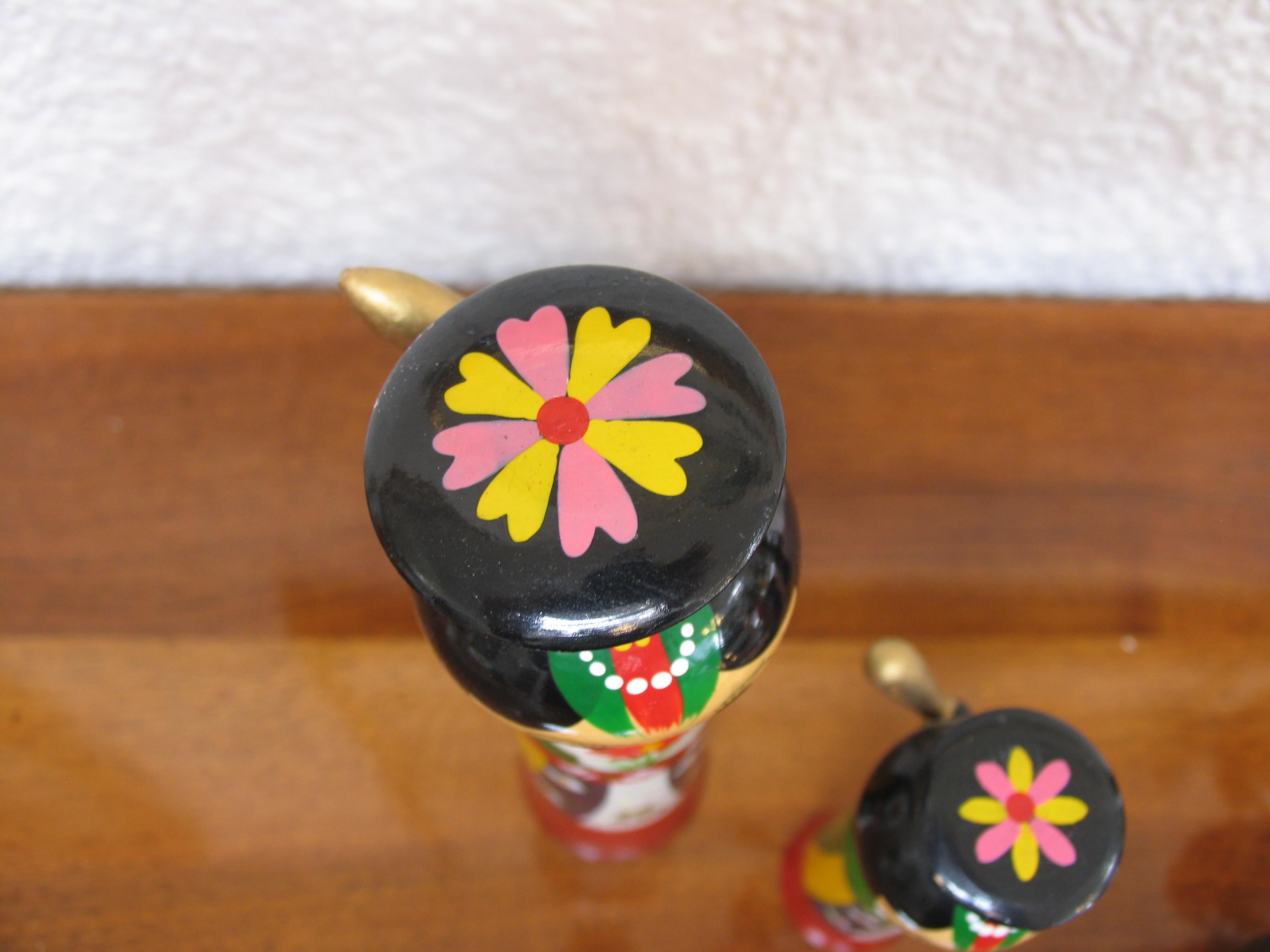 Wooden Bobble Head Korean Hanbok Wedding Dolls, Collection of Six Kokeshi, 1960s For Sale 8