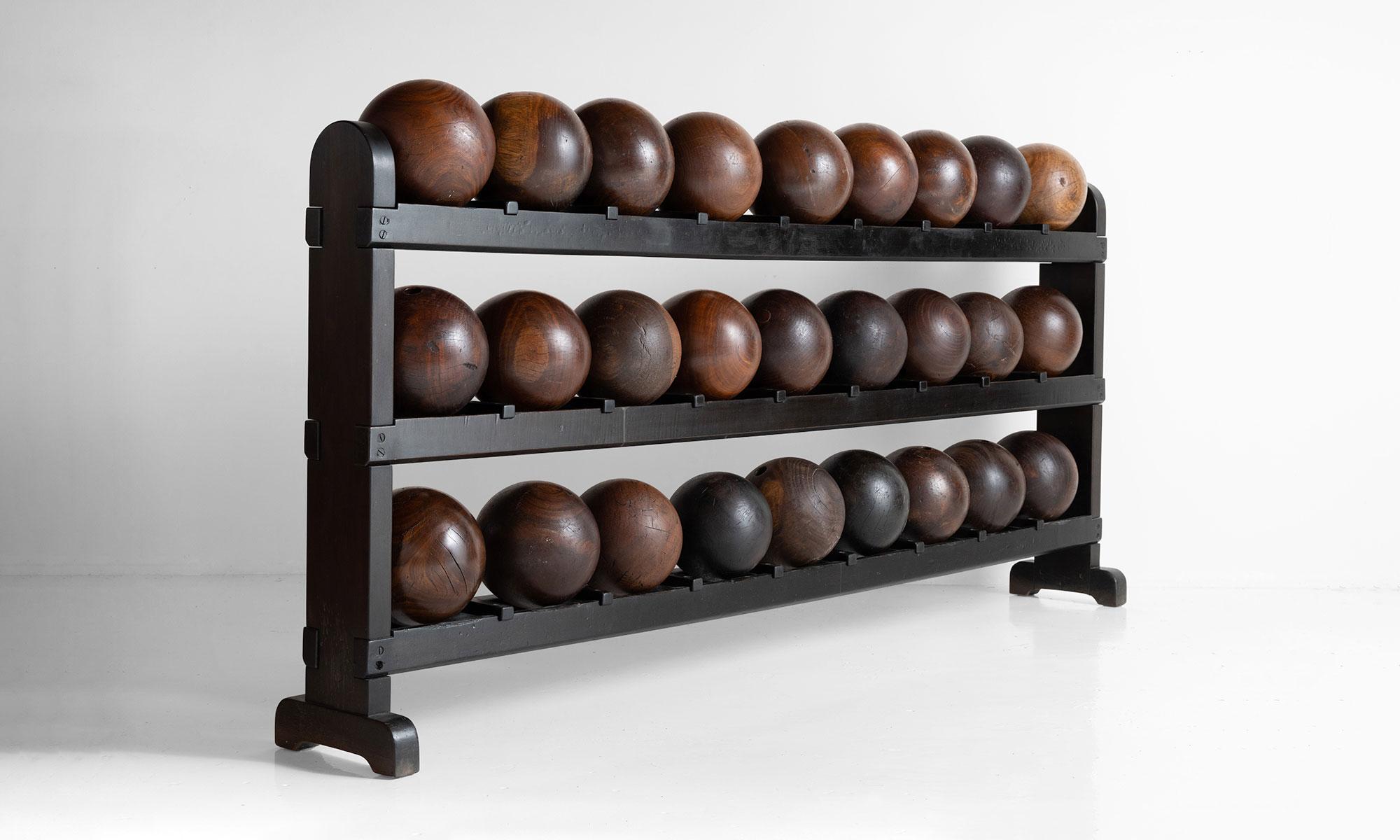 Painted three tiered rack with (27) balls.


Rack:
84.5” W x 11” D x 37.75” H 

Bowling Balls: 
approx. 8” diameter.