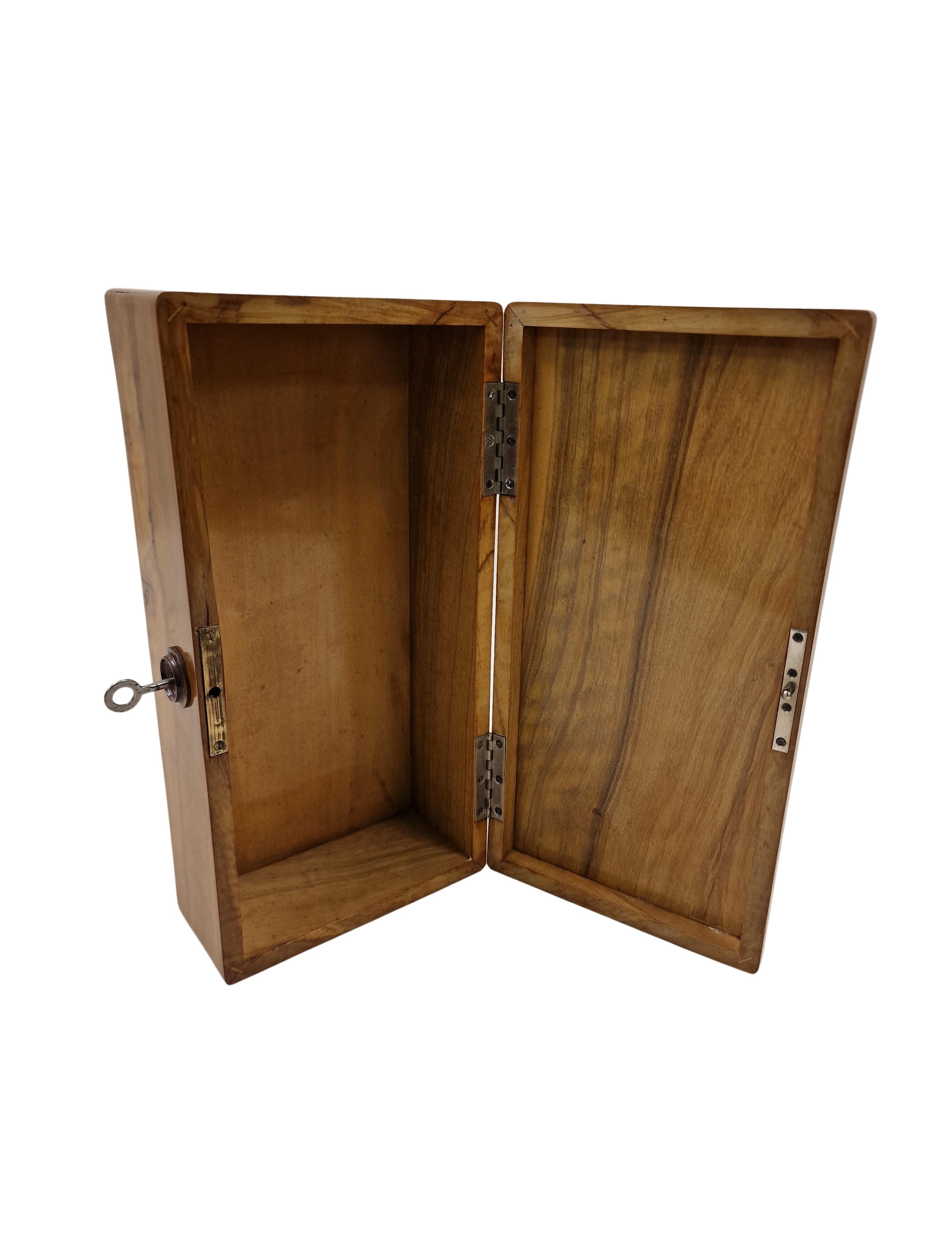 Caja de madera, cofre, Gründerzeit / Wilhelminian, hacia 1890, Austria en Bueno estado para la venta en Wien, AT