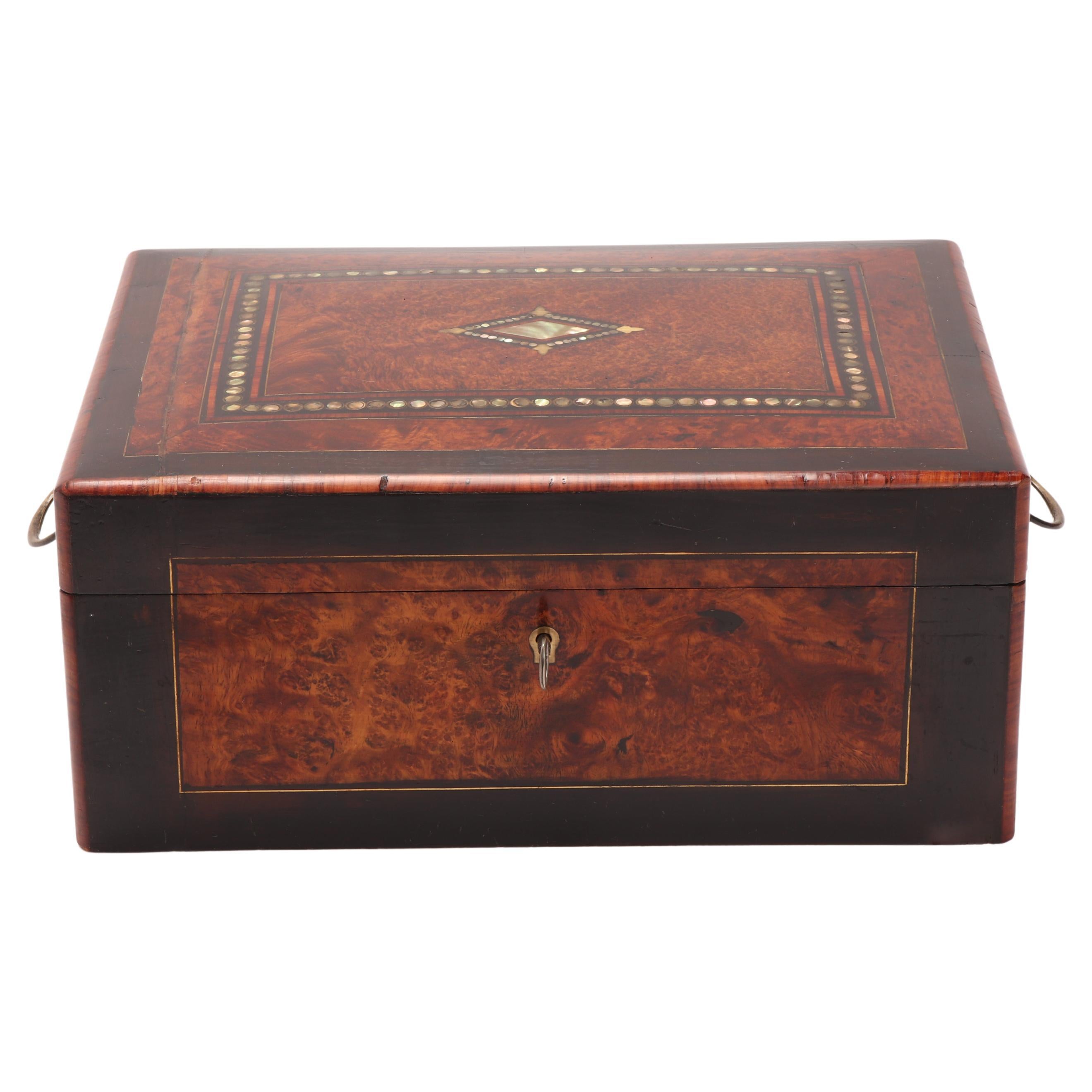 Wooden Box with Briar Veneer, Italy, 1850 For Sale