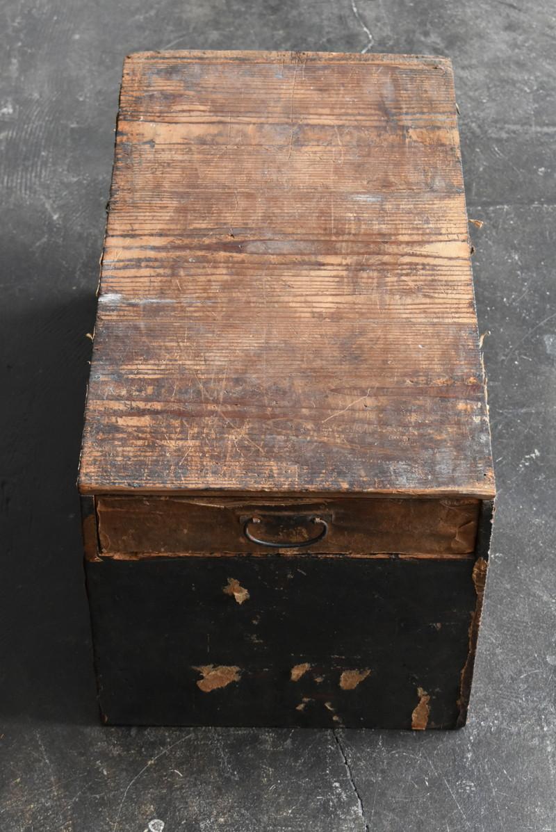 Wooden Box with Drawer in the Meiji Era in Japan / Box with Japanese Paper/1868 1