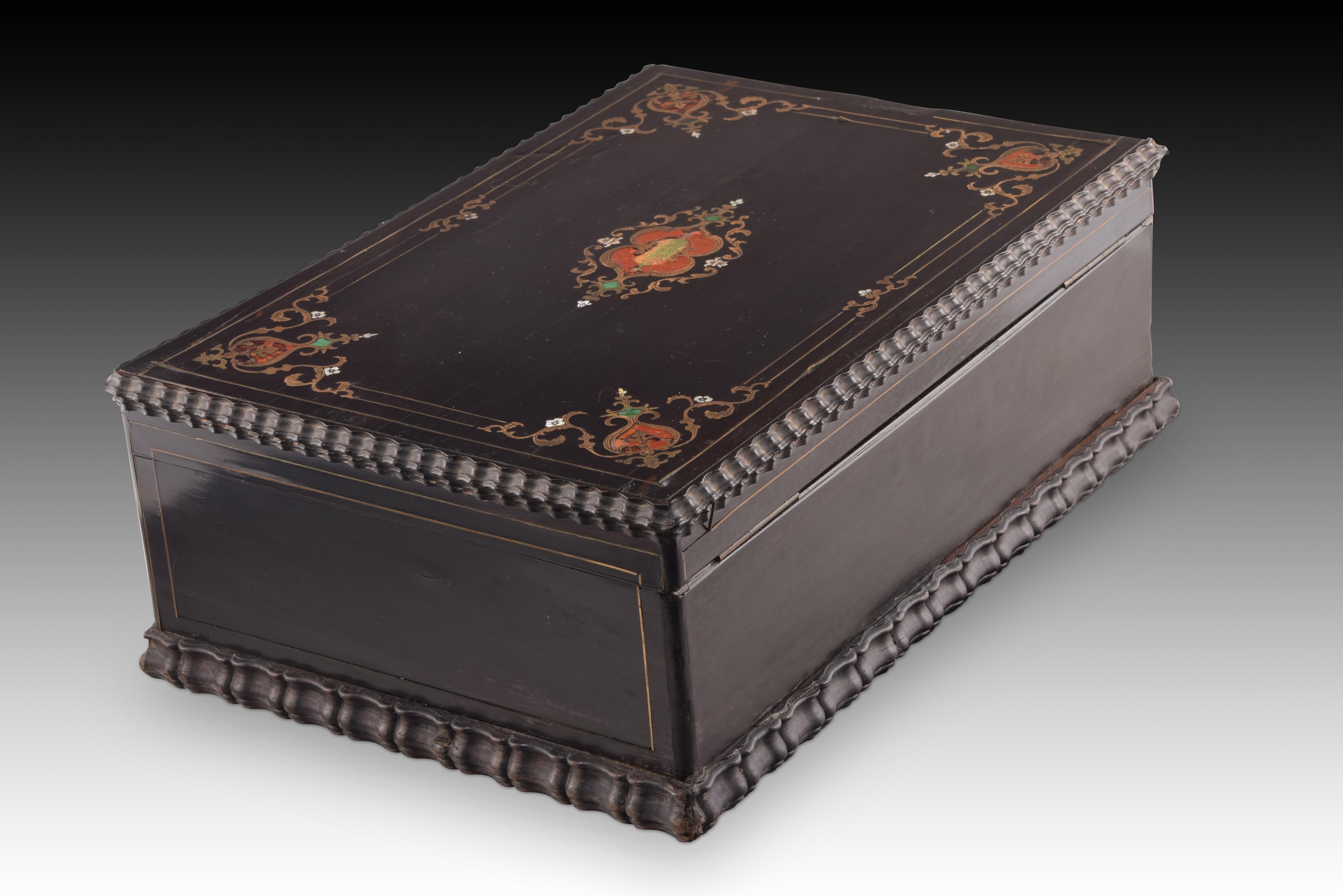 European Wooden box with metal inlay. Possibly french, 19th century. For Sale