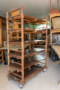 Wooden Bread Factory Cabinet with Shelves