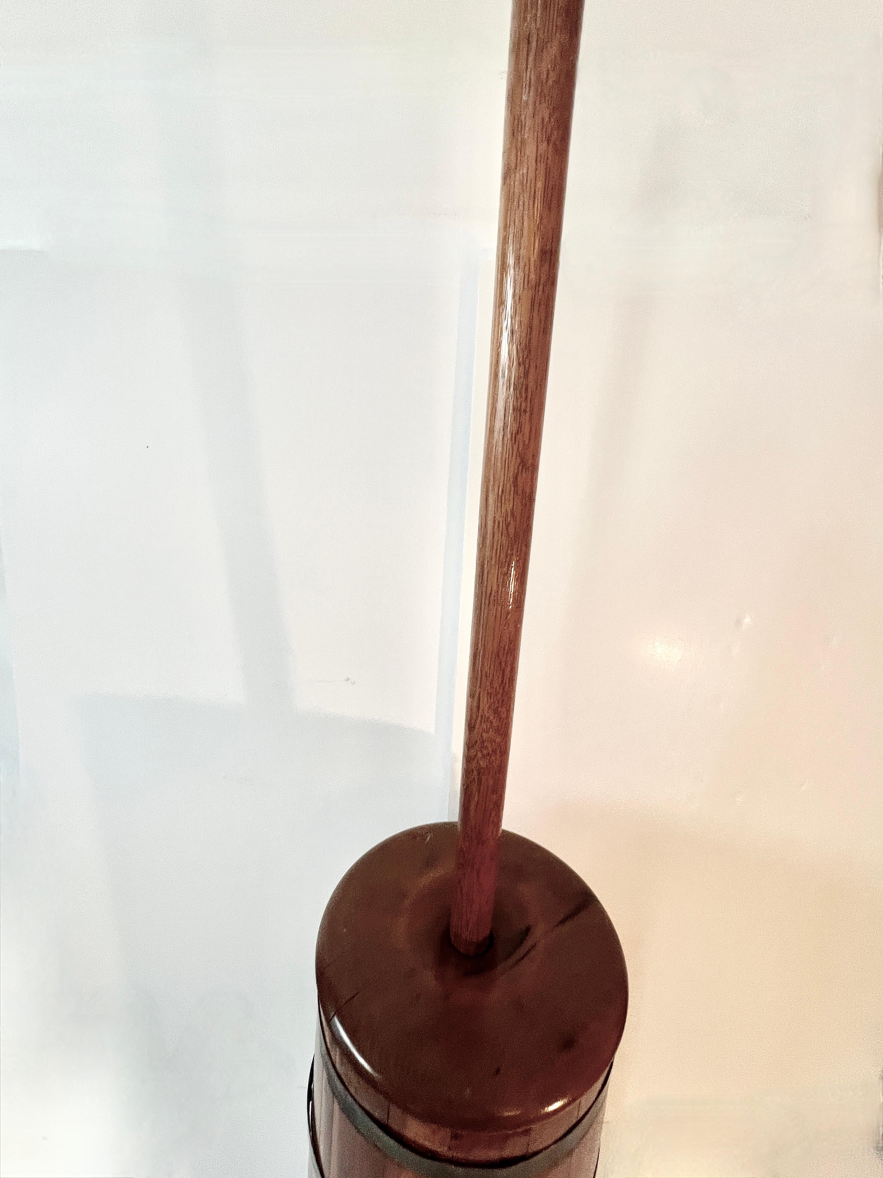 Holz-Butterkrug aus Holz mit zusätzlichen Paddles (19. Jahrhundert) im Angebot