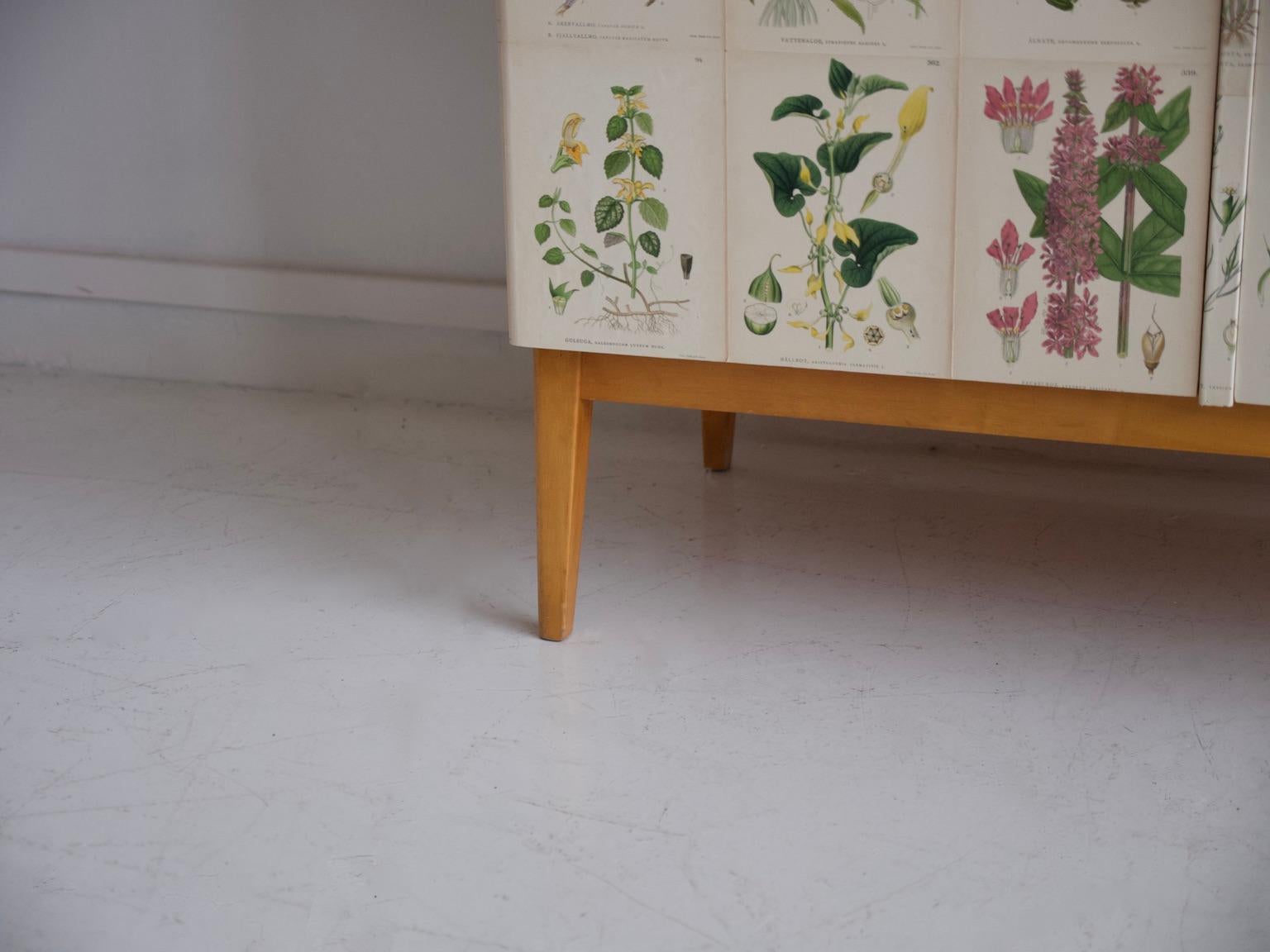Wooden Cabinet with Nordens Flora Illustrations 2