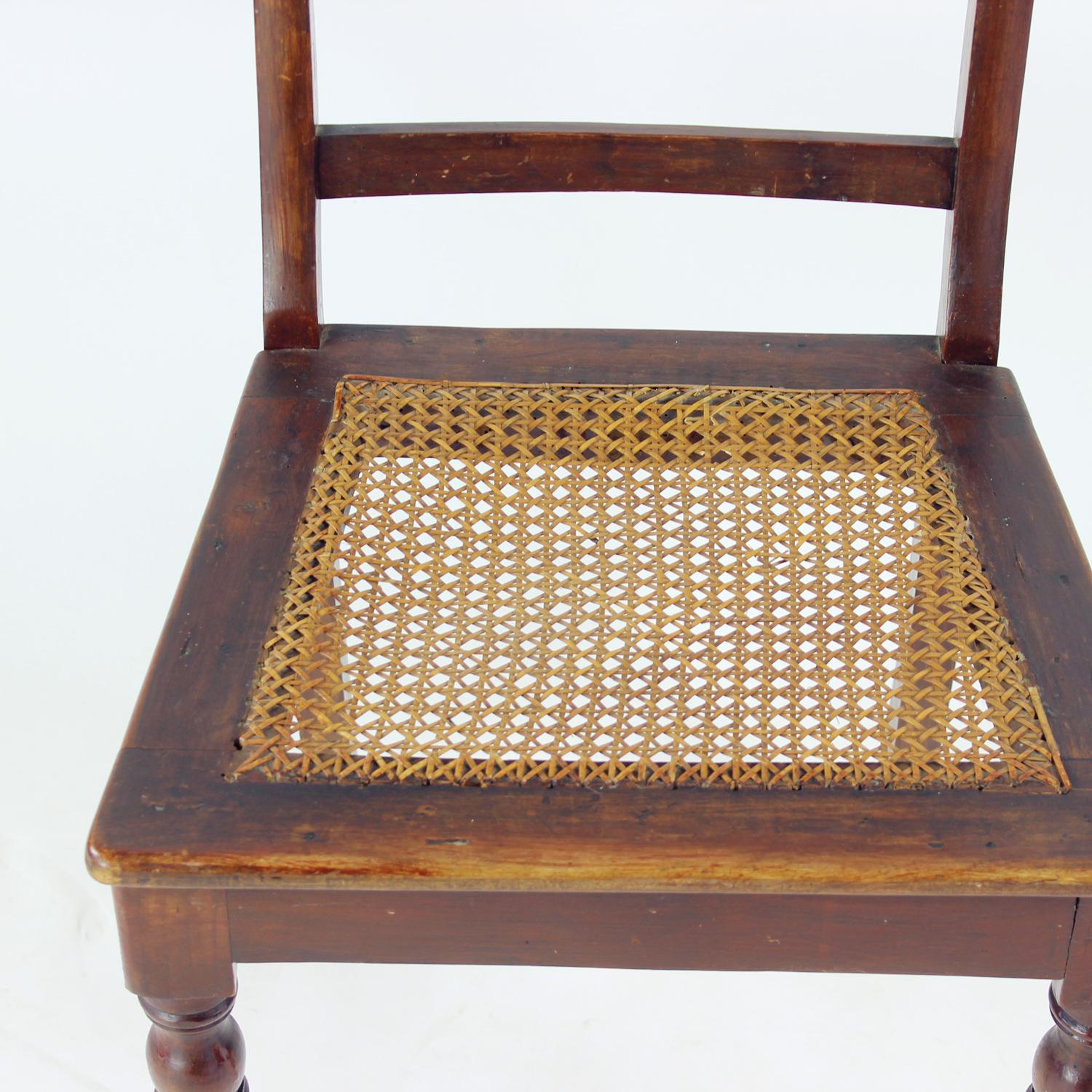 Wooden & Cane Chair, Czechoslovakia 1910s (Tschechisch) im Angebot