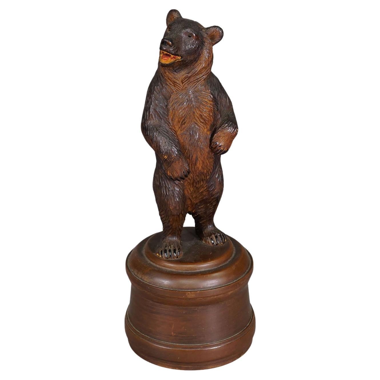 Ours de Black Forest sculpté en bois, Brienz vers 1920