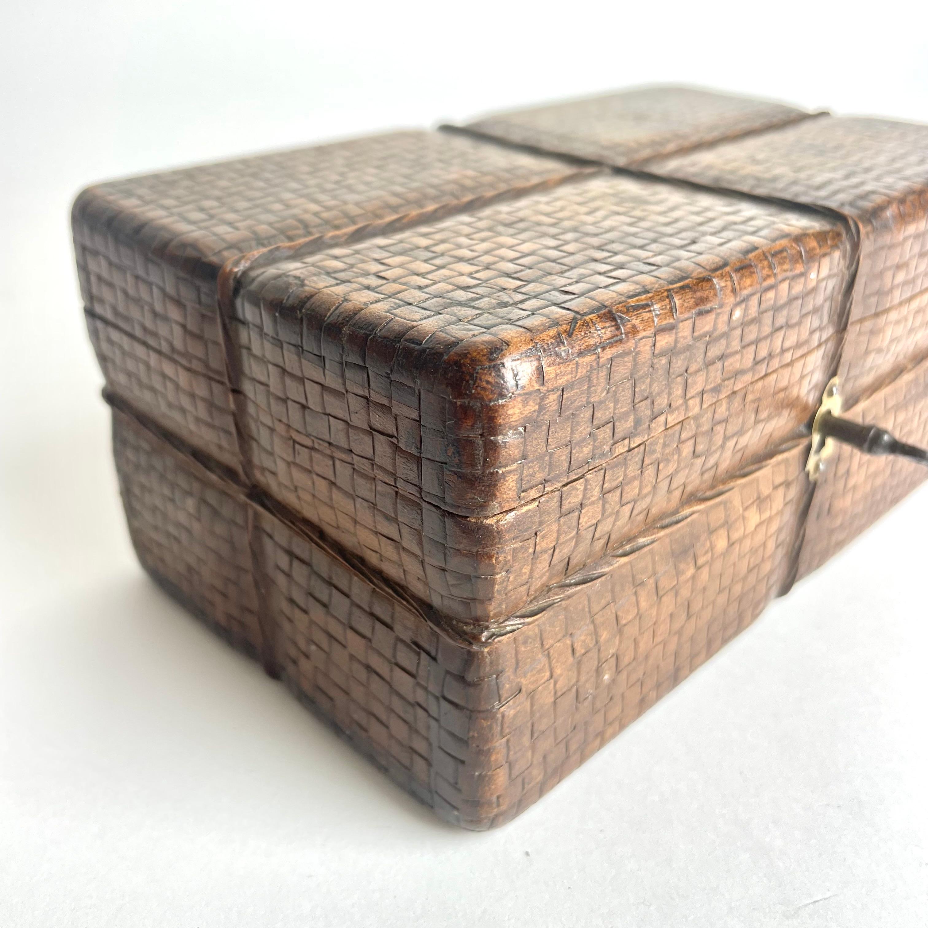 Wooden carved box in the shape of a rattan box with a string. Mid-19th Century For Sale 5