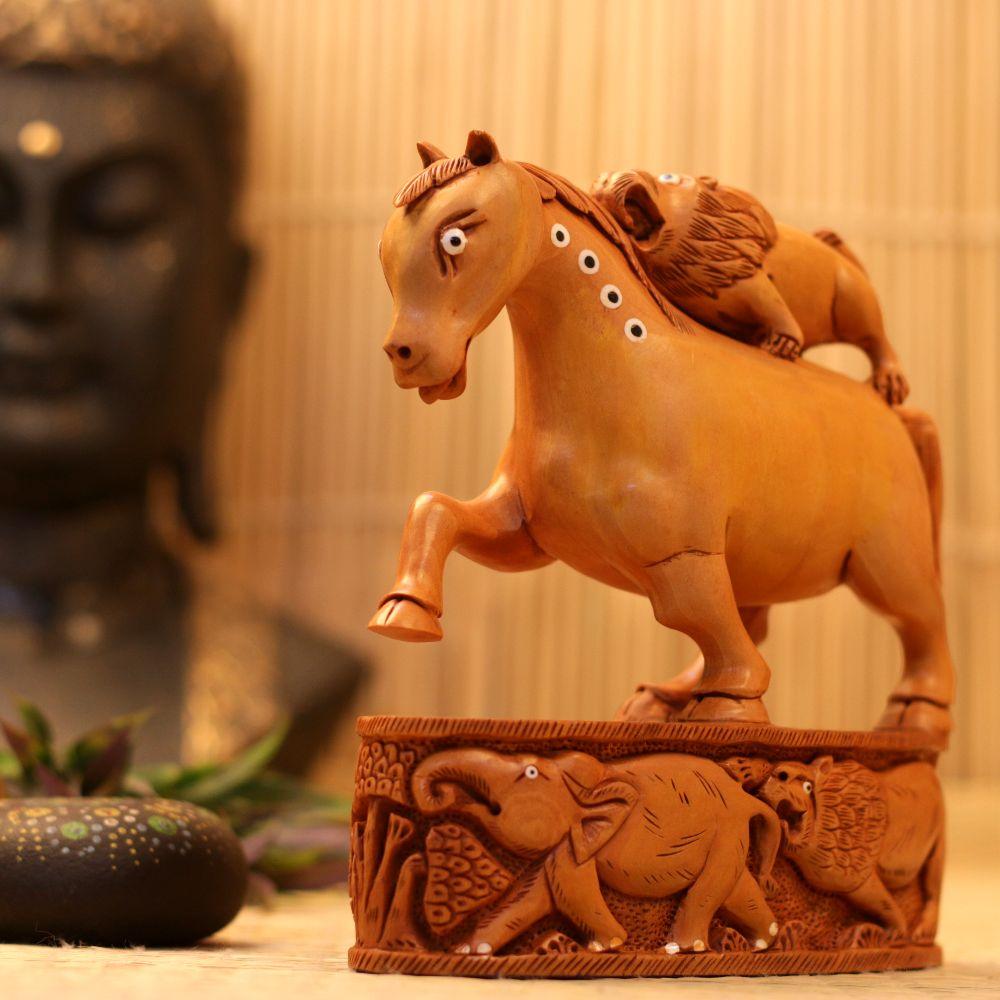Wooden CARVED HORSE STATUE In New Condition For Sale In Jaipur, RJ