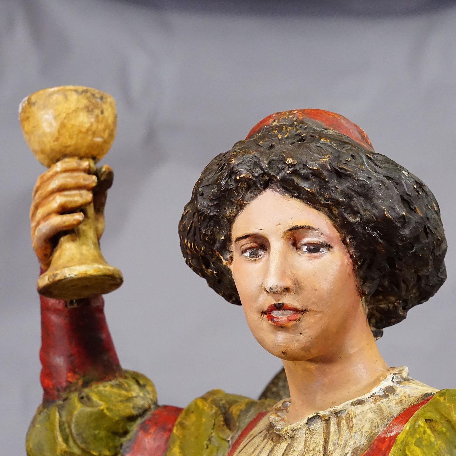 Wooden Carved Lusterweibchen of a Medieval Noble Lady ca. 1900 In Good Condition For Sale In Berghuelen, DE