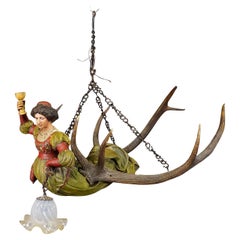 Lusterweibchen tallada en madera de una dama noble medieval ca. 1900