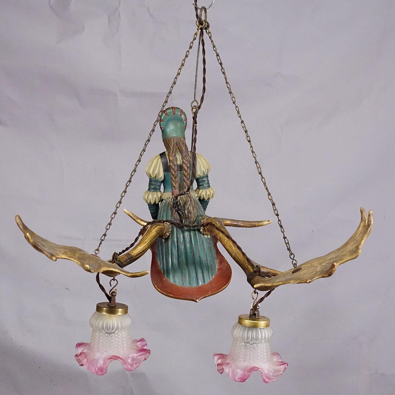 Wooden Carved Lusterweibchen of a Medieval Noble Lady ca. 1910 For Sale 3