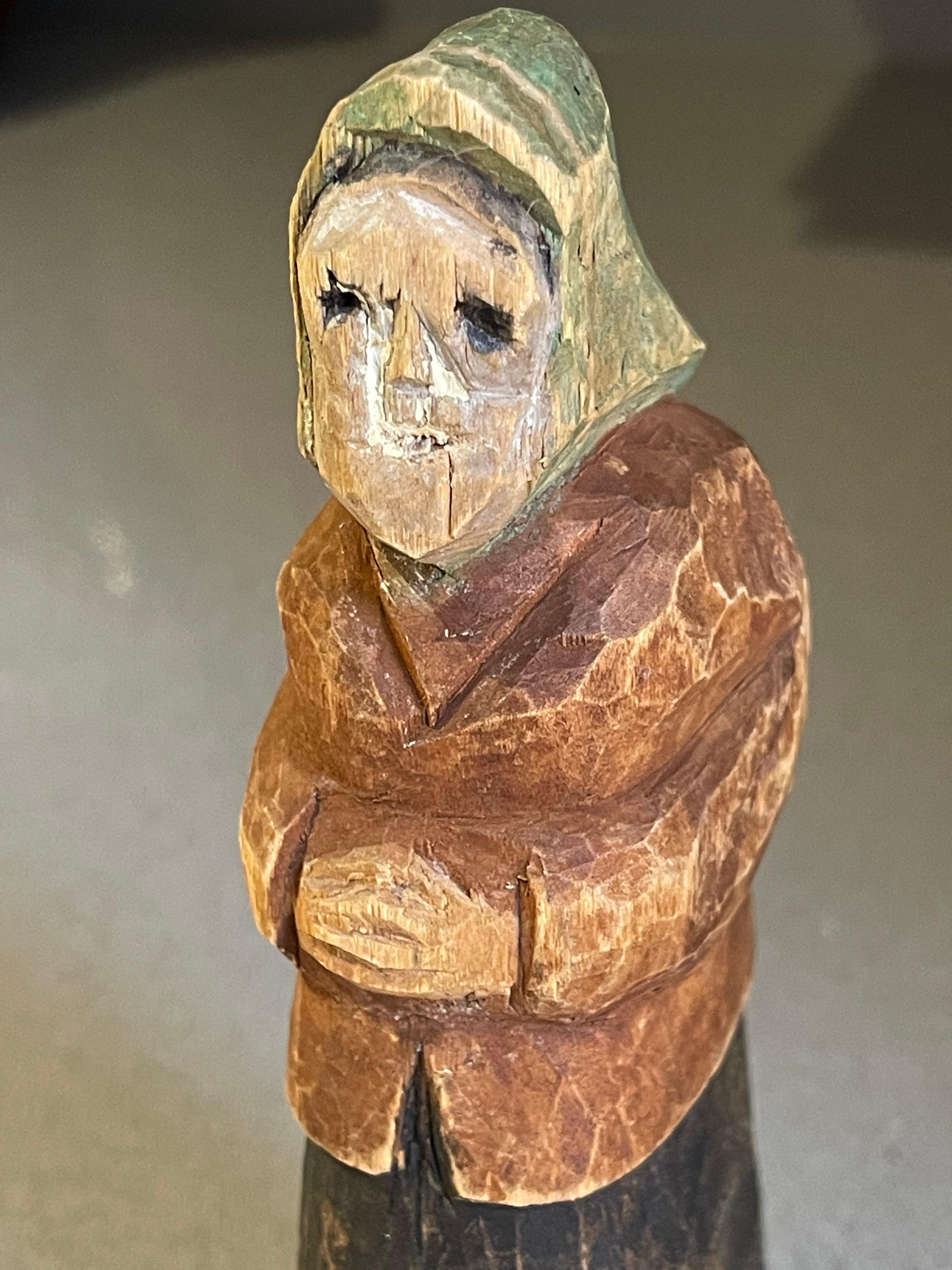 Carved Wooden Carving Human Sculpture Rustic Dressed Antique Decorative Woman Figurine For Sale