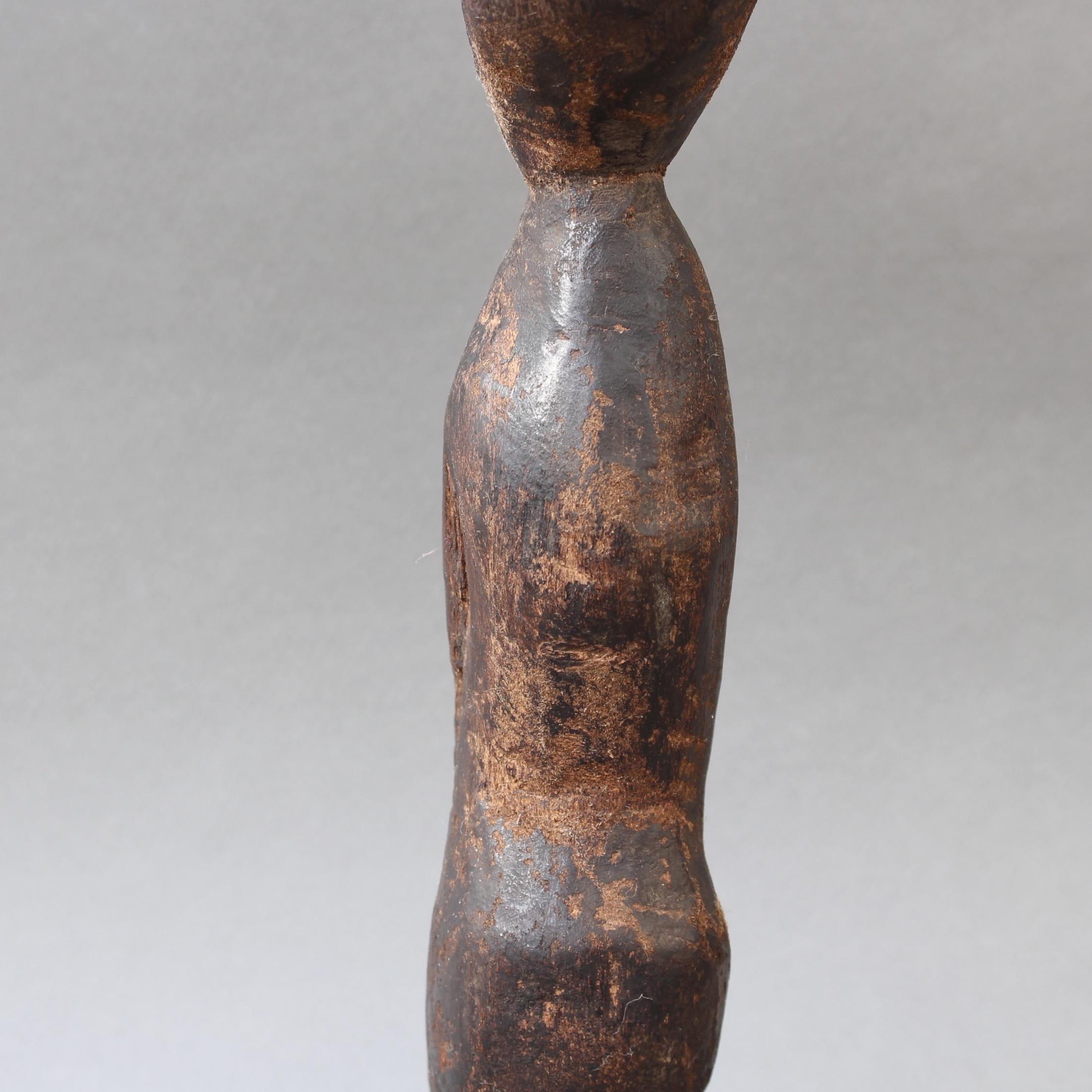 Wooden Carving / Sculpture of Kneeling Wooden Figure from Timor, Indonesia 3