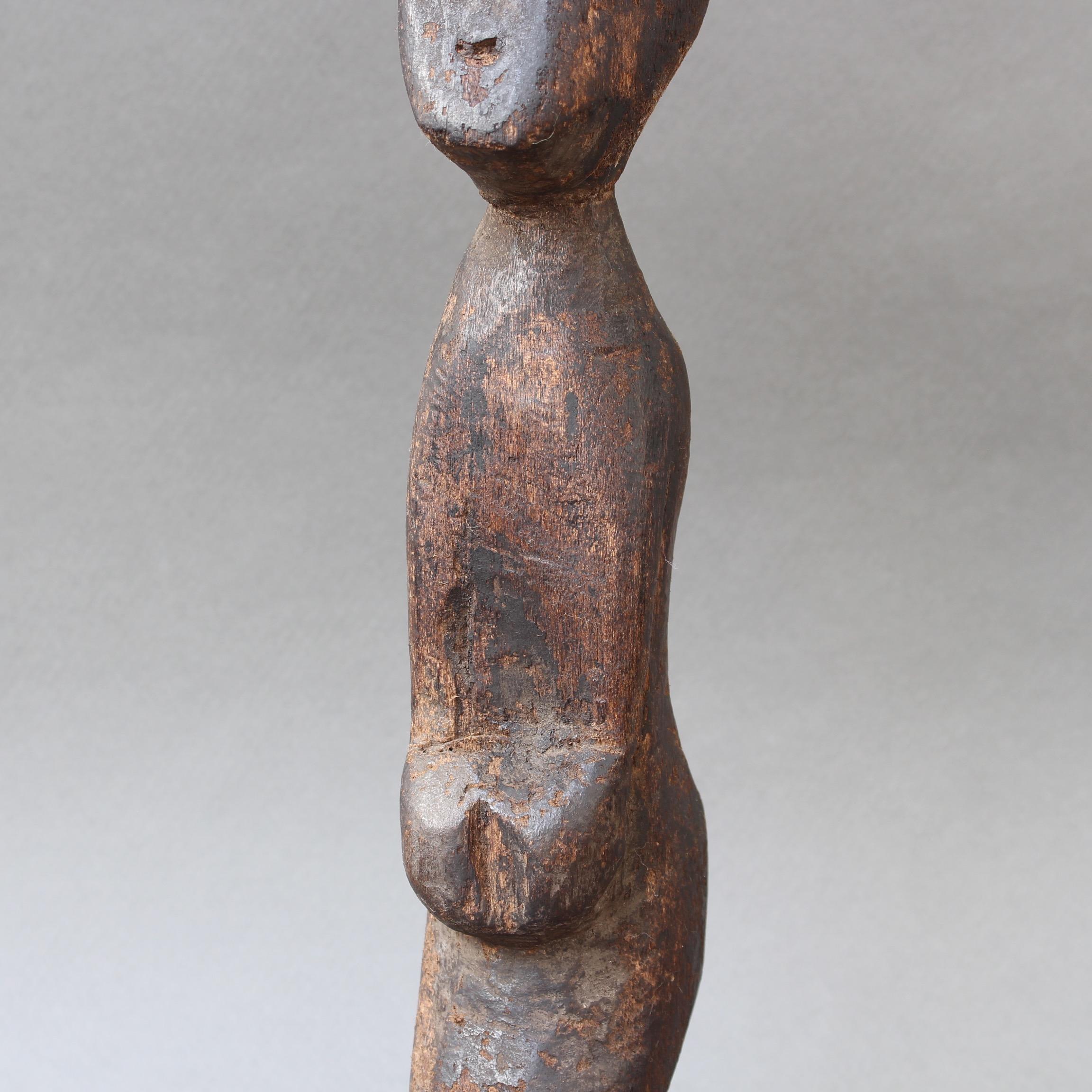 Wooden Carving / Sculpture of Kneeling Wooden Figure from Timor, Indonesia 5