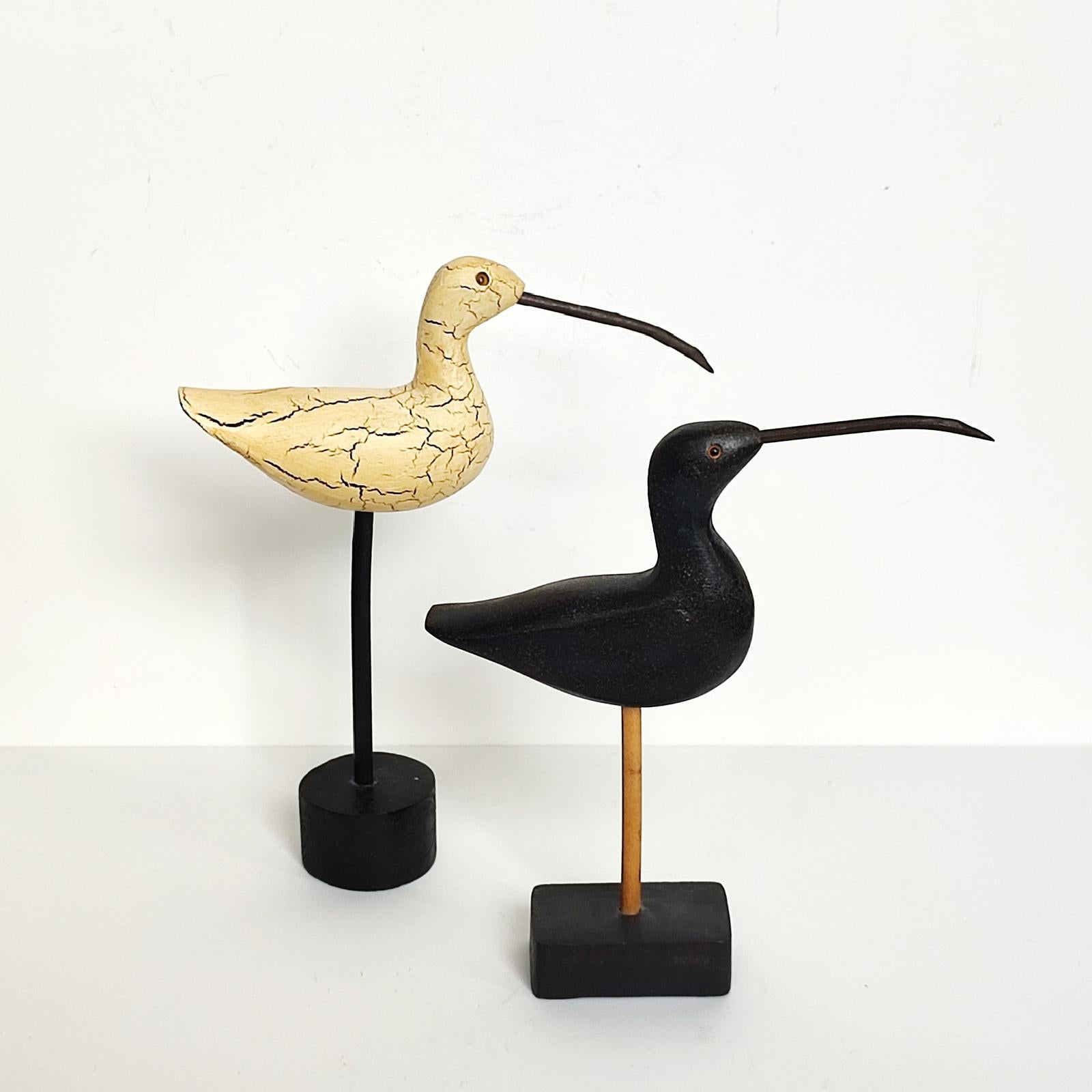 🎁 Ideal as a gift, a design accent, or a calming visual storypiece.
🕊️ Nature-Inspired Scandinavian Design Décor
Bring timeless elegance and a touch of coastal serenity to your space with this handcrafted duo of wooden shore birds. Each figure is