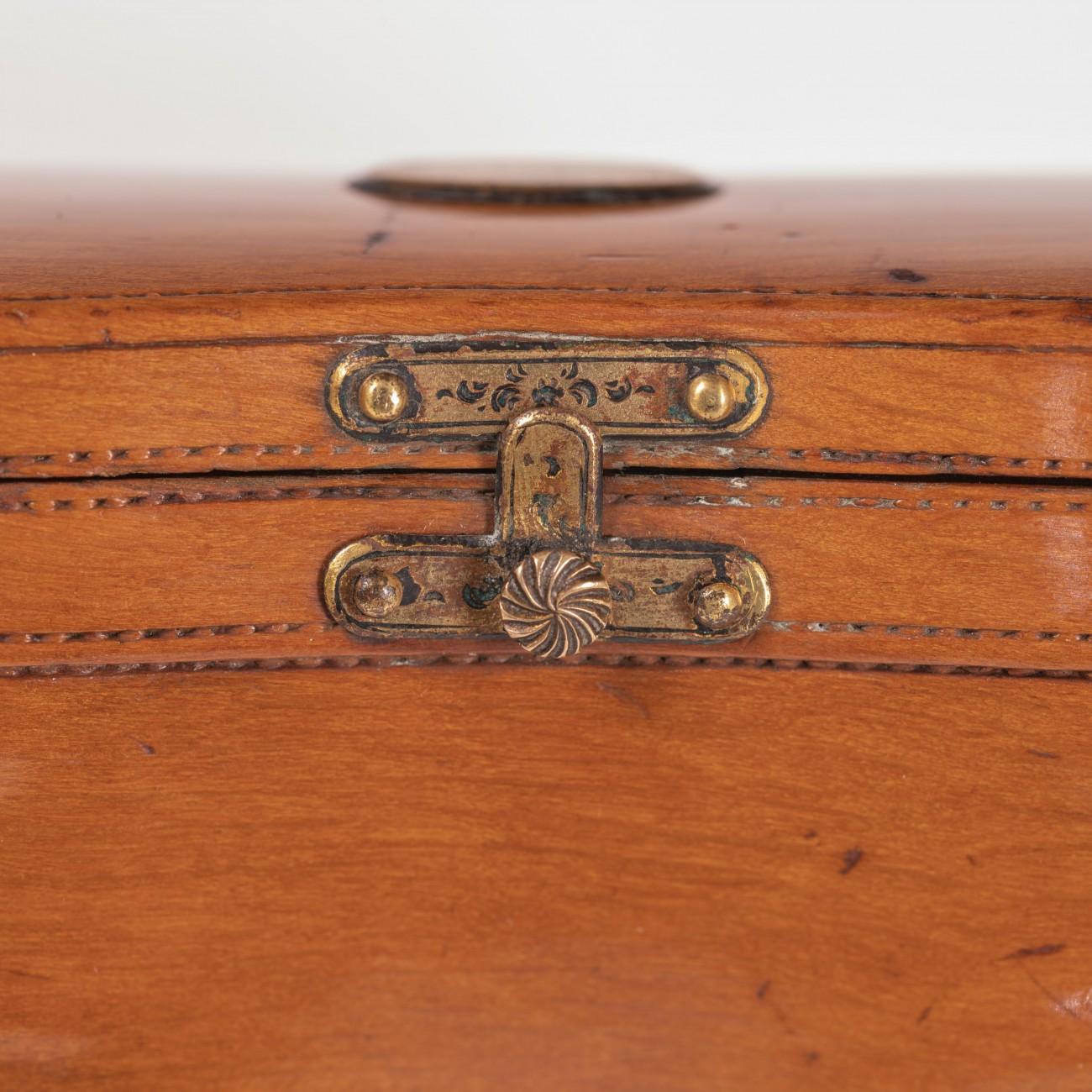 Wooden Cased Inkwell Intricately Modelled as a Binocular Case, circa 1900 For Sale 2