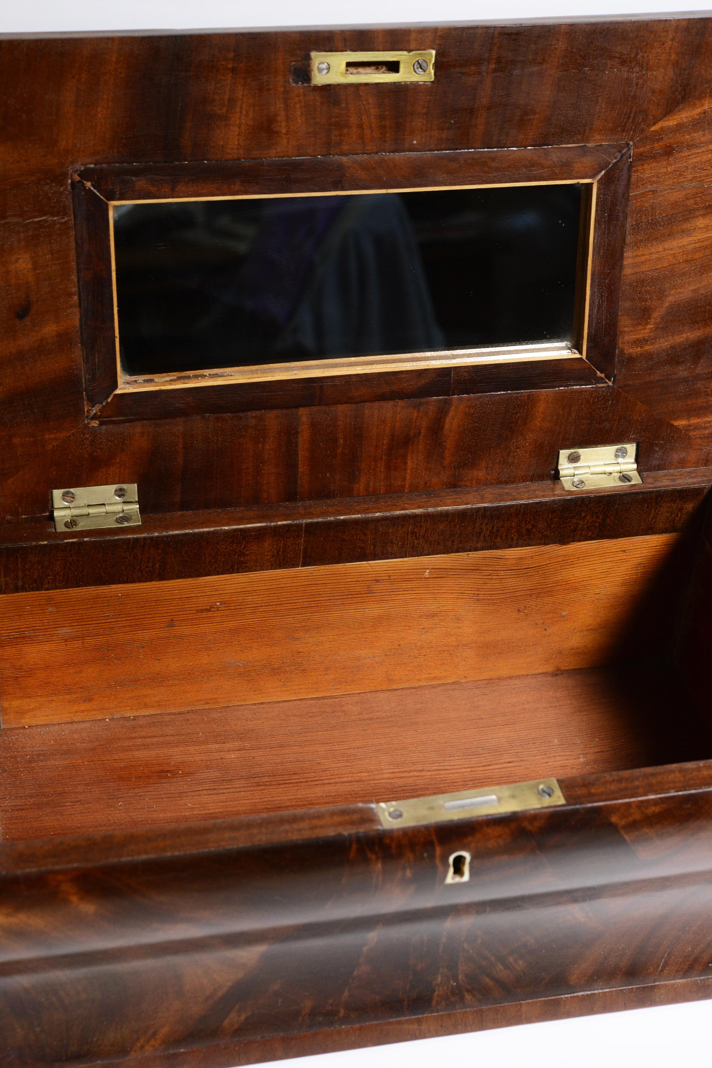 19th Century Wooden Casket Box with Mirror mid 19th century Flame Mahogany Biedermeier For Sale