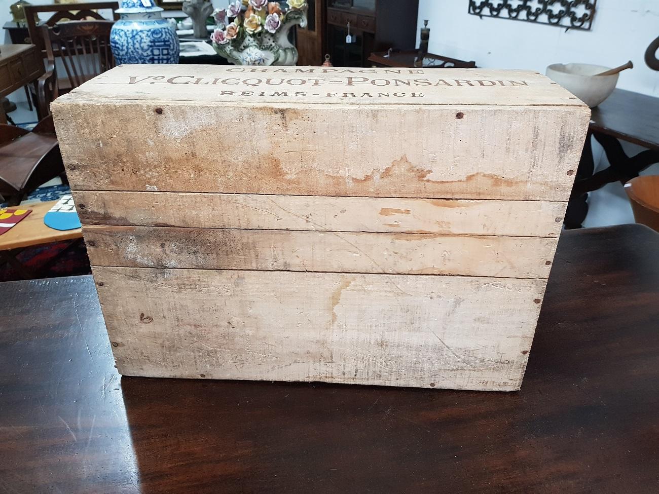 French Wooden Champagne Crate Veuve Clicquot-Ponsardin Brut from 1942