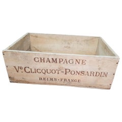 Vintage Wooden Champagne Crate Veuve Clicquot-Ponsardin Brut from 1942