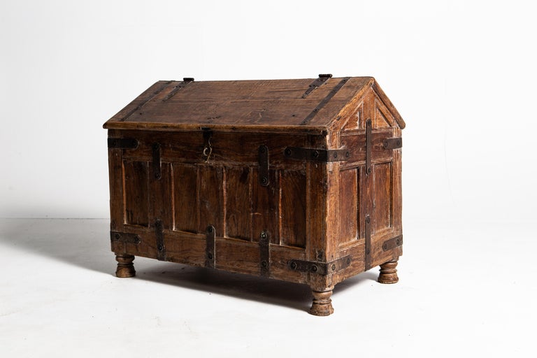 Wooden Chest at 1stDibs | chest wood, wooden chests