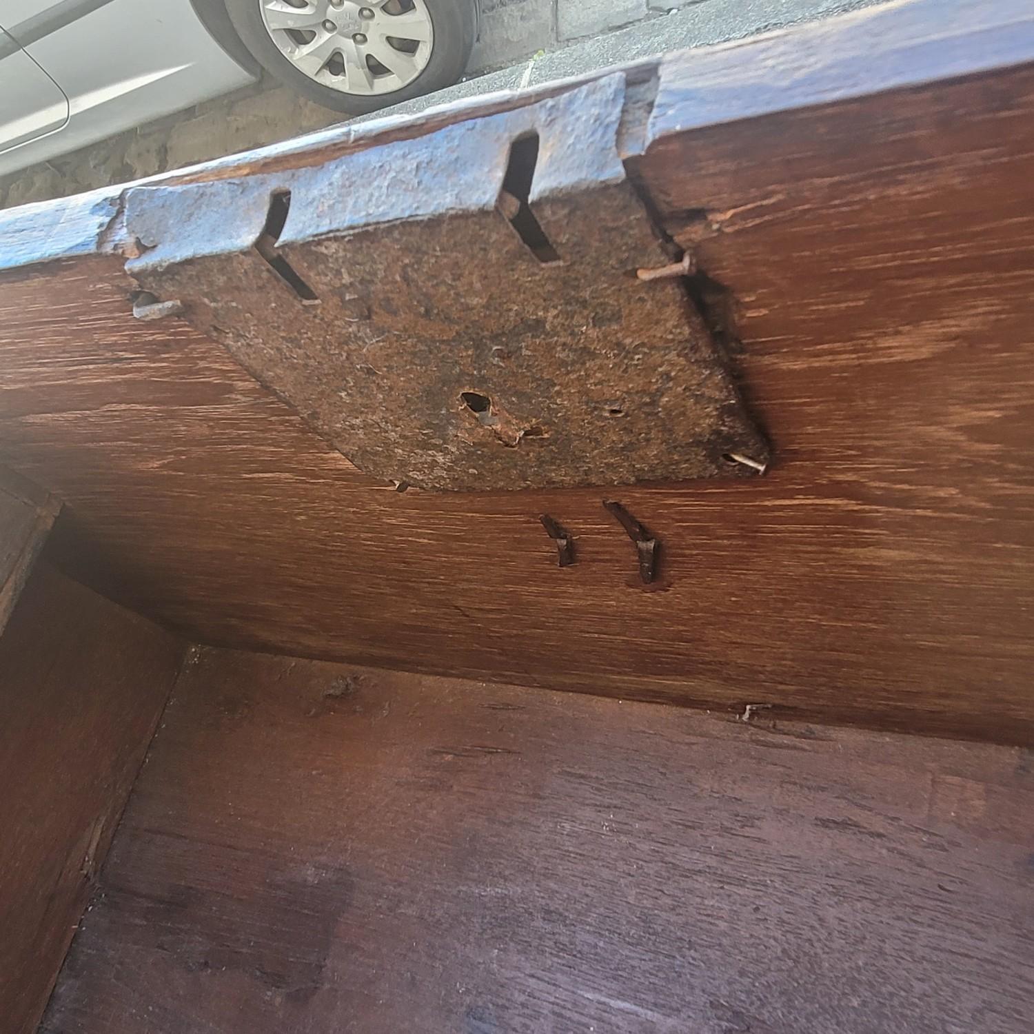 Arqueta de madera con marquetería de nácar, Siria, S. XIX en venta 4