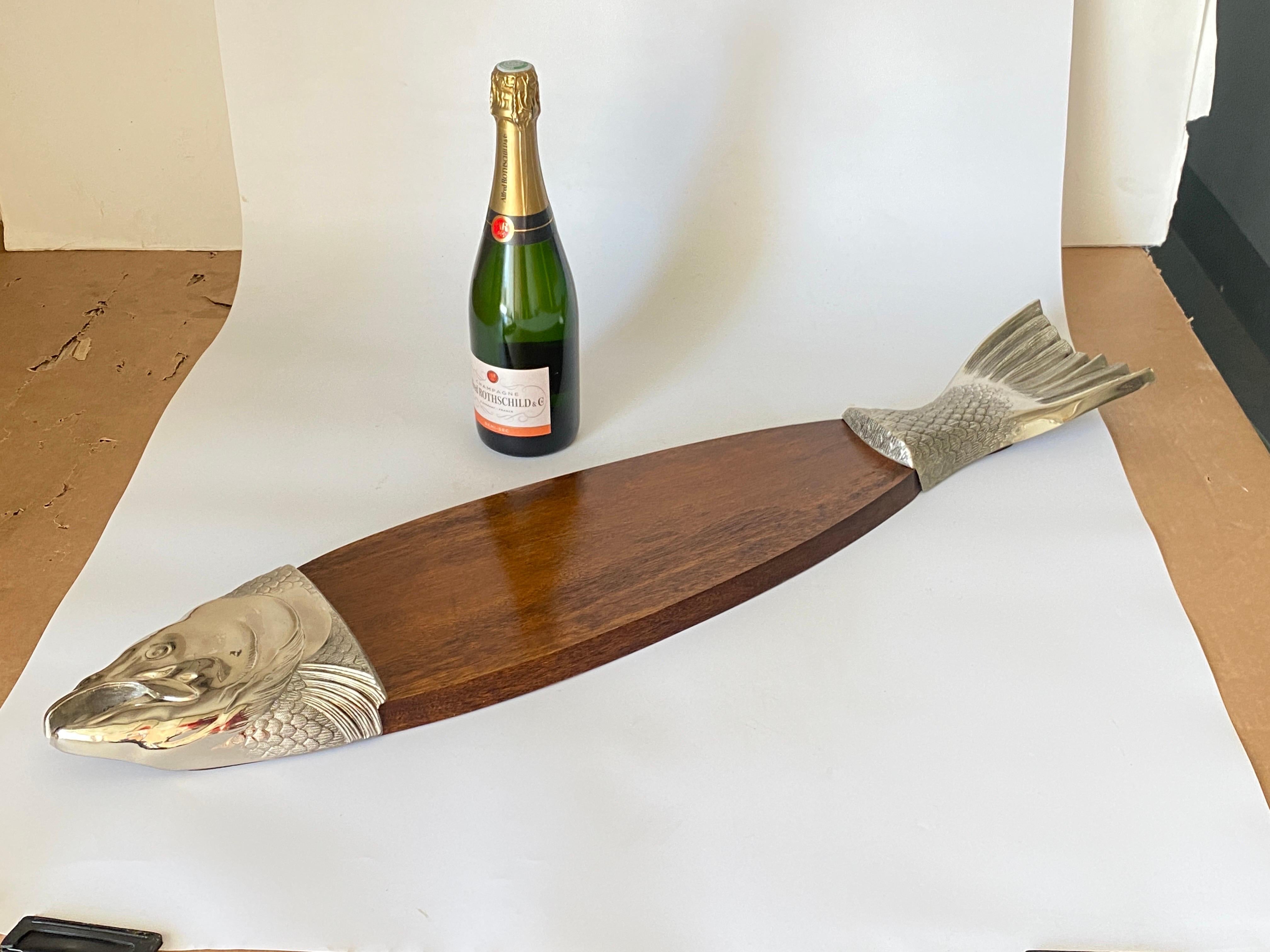 Planche à découper en bois, vieille patine, couleur Brown, française, 20e siècle en vente 6
