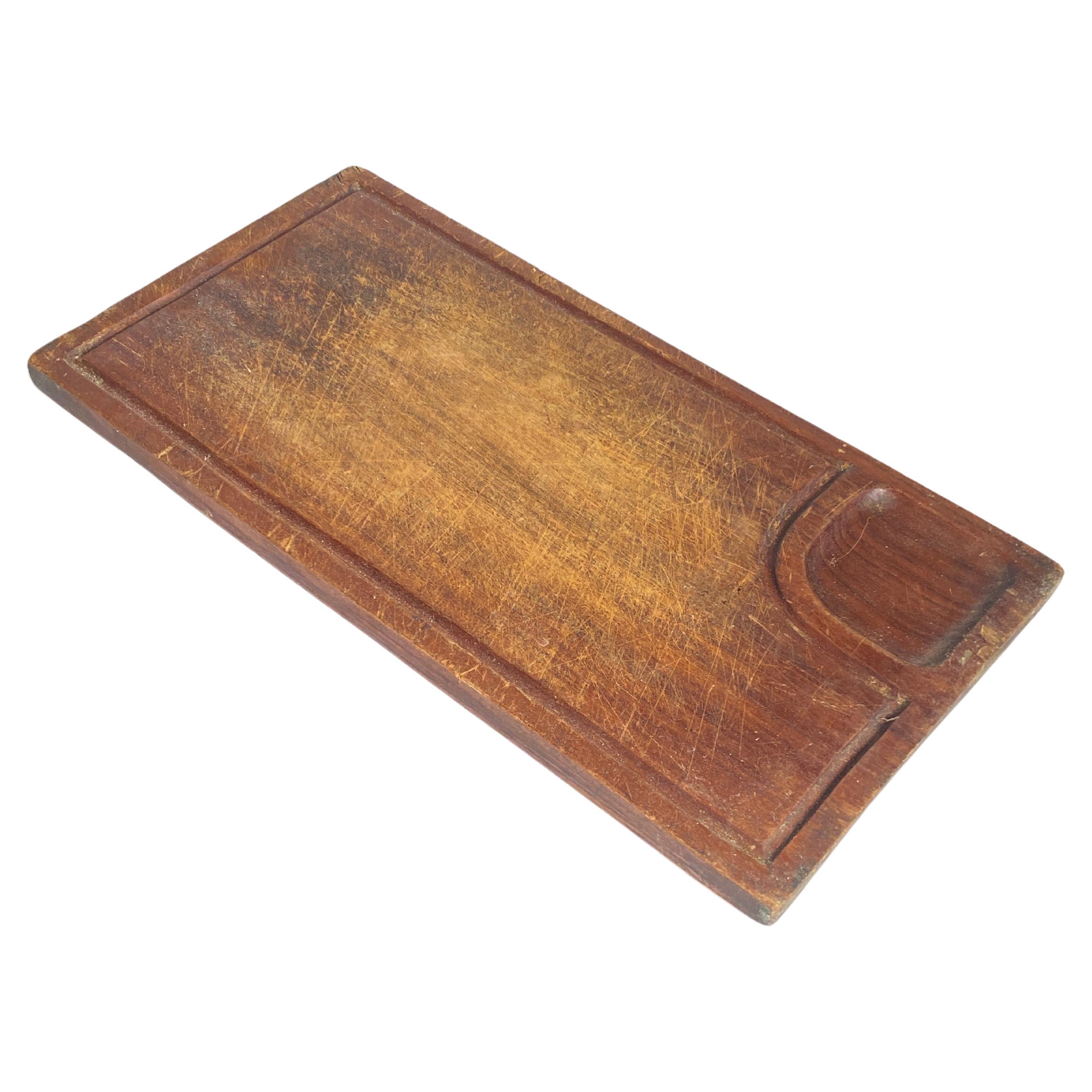  Planche à découper ou à découper en bois, patine ancienne, couleur marron, France, XXe siècle en vente