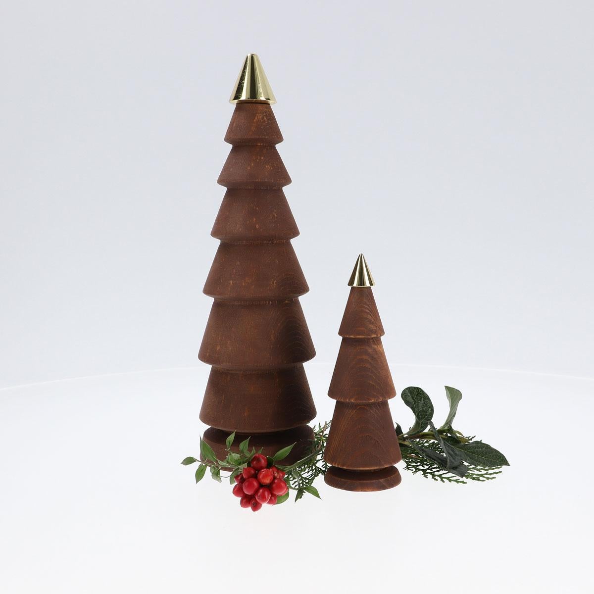 Moderno Set di alberi di Natale in legno, Duo FIR - Cedro con punta in ottone in vendita