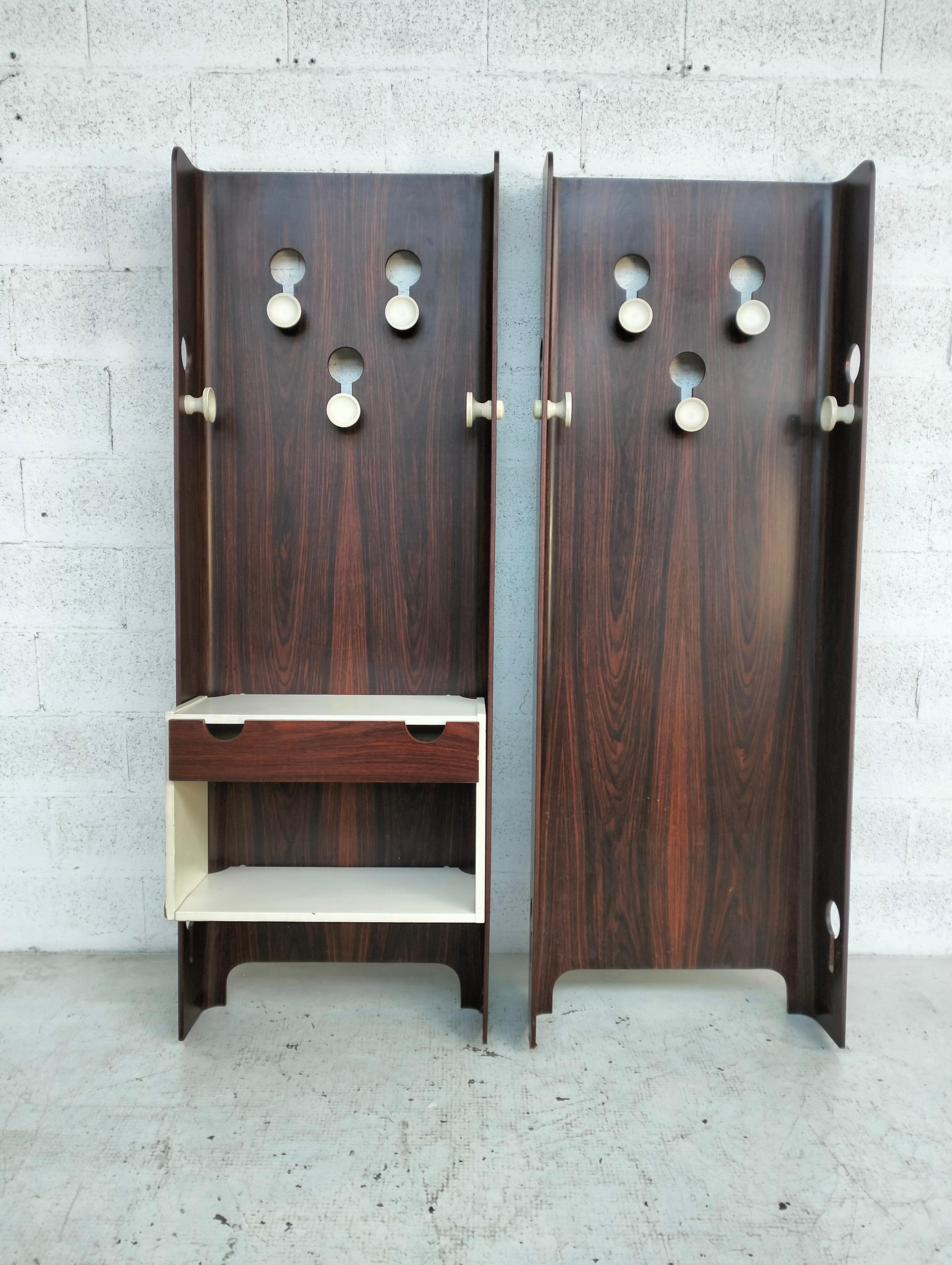 Percha de madera de Carlo De Carli para Fiarm - Italia - años 60/70 Moderno de mediados de siglo en venta