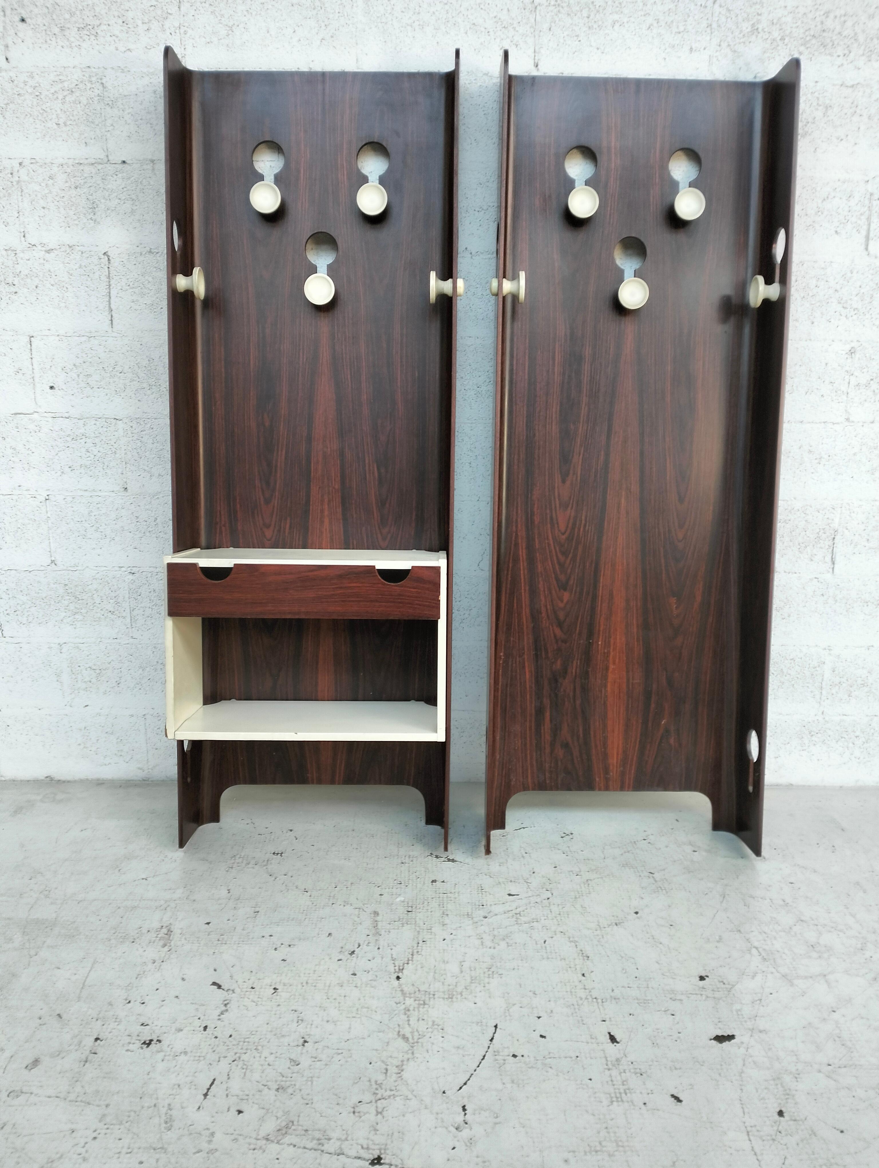 Percha de madera de Carlo De Carli para Fiarm - Italia - años 60/70 en Bueno estado para la venta en Padova, IT