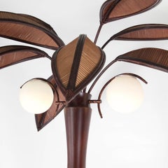 Wooden « coconut tree » floor lamp