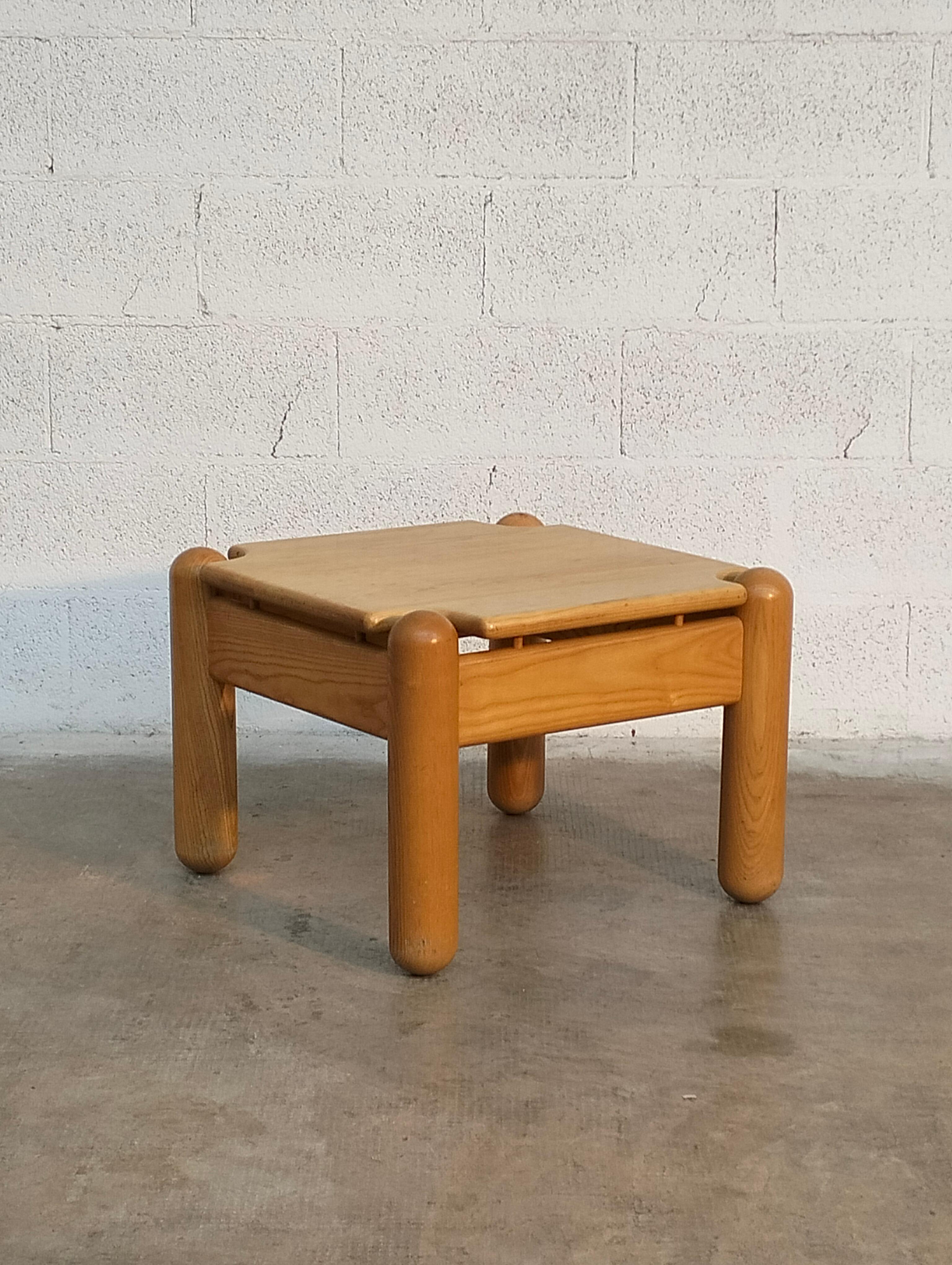 Mid-Century Modern Wooden Coffee Side Table by Ilmari Tapiovaara for Fratelli Montina 70s For Sale