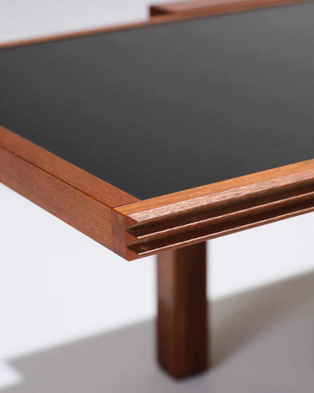Table basse en bois, Bernard Vuarnesson, 1970 en vente 3